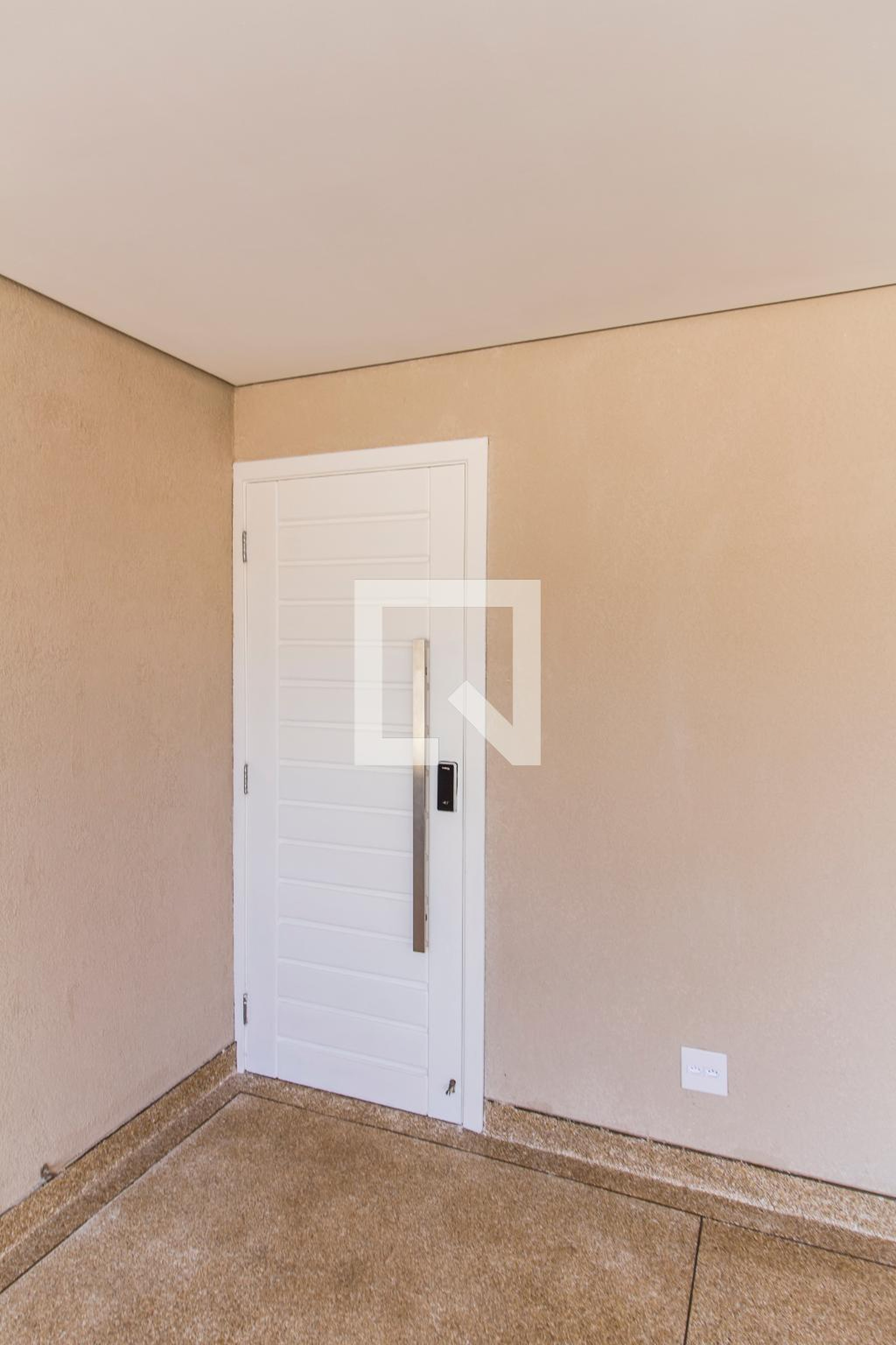 Entrada Condomínio Valville 1