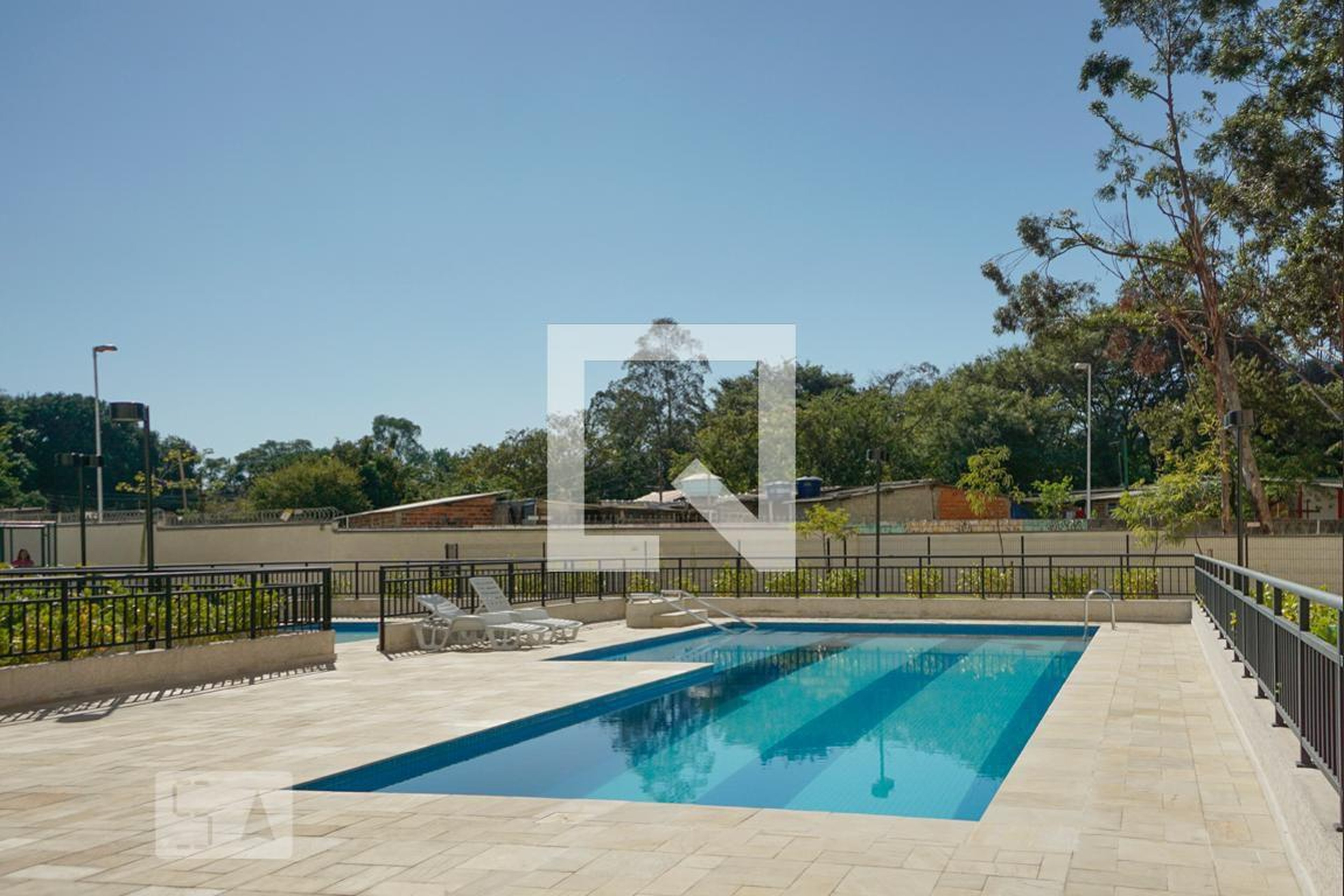 Piscina - Dez Tiquatira