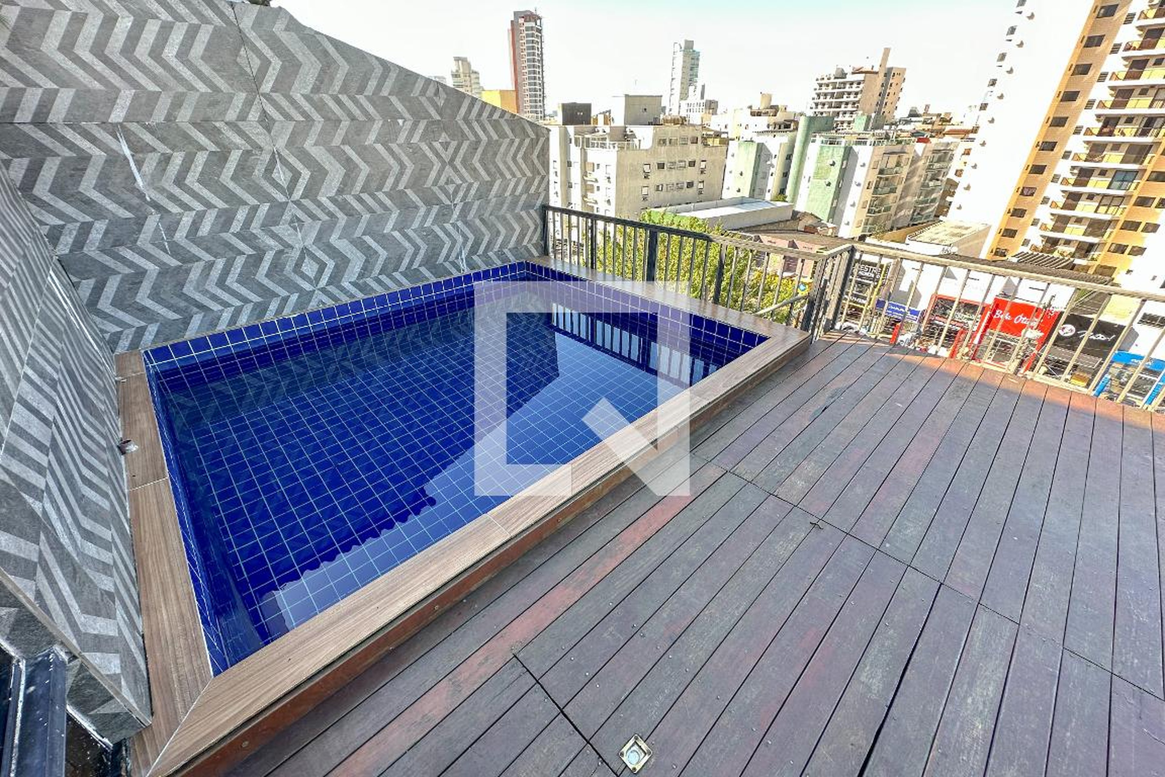 Piscina - Edifício Mar Y Céu