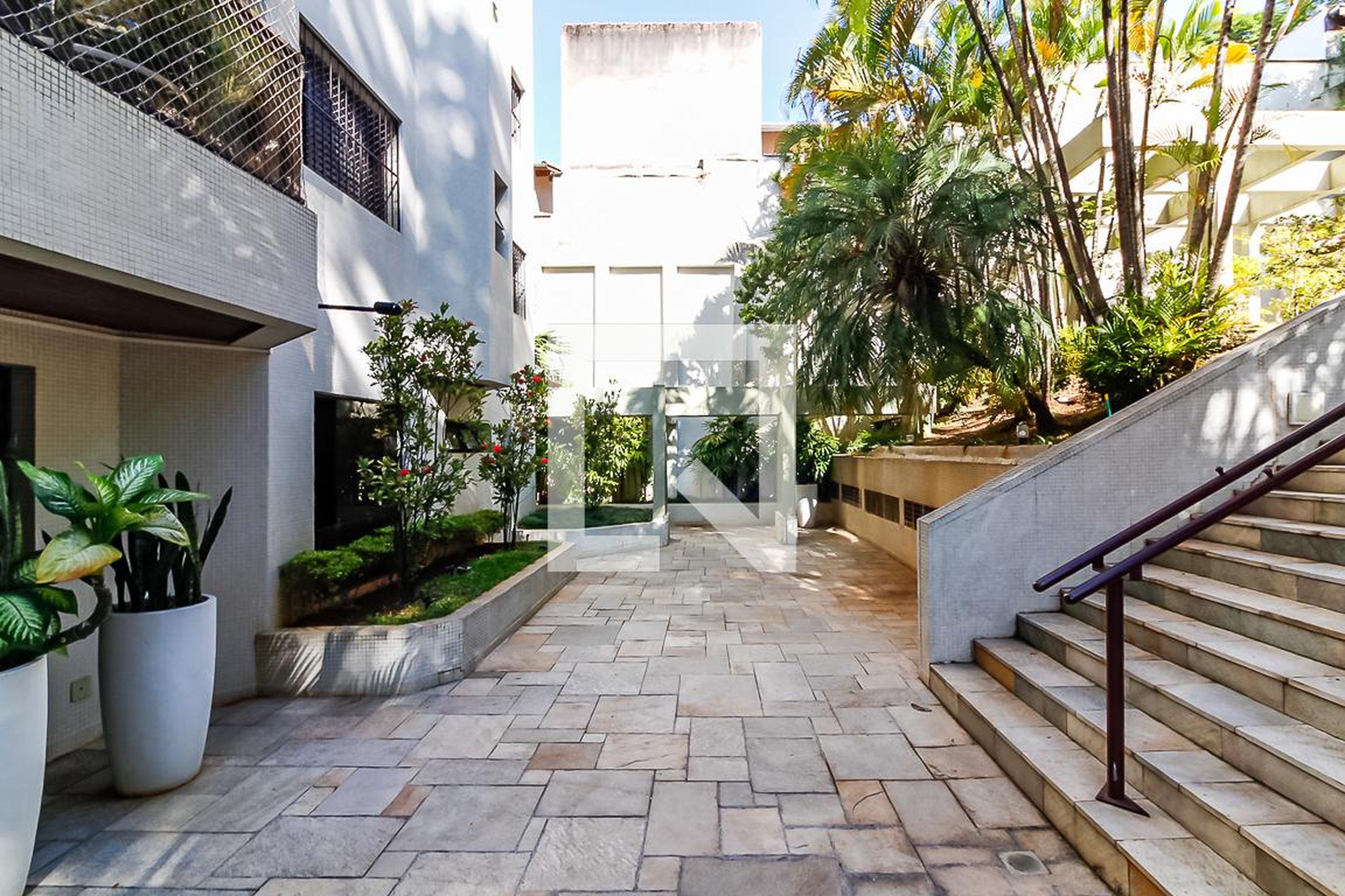 Área Externa - Edifício Silvânia