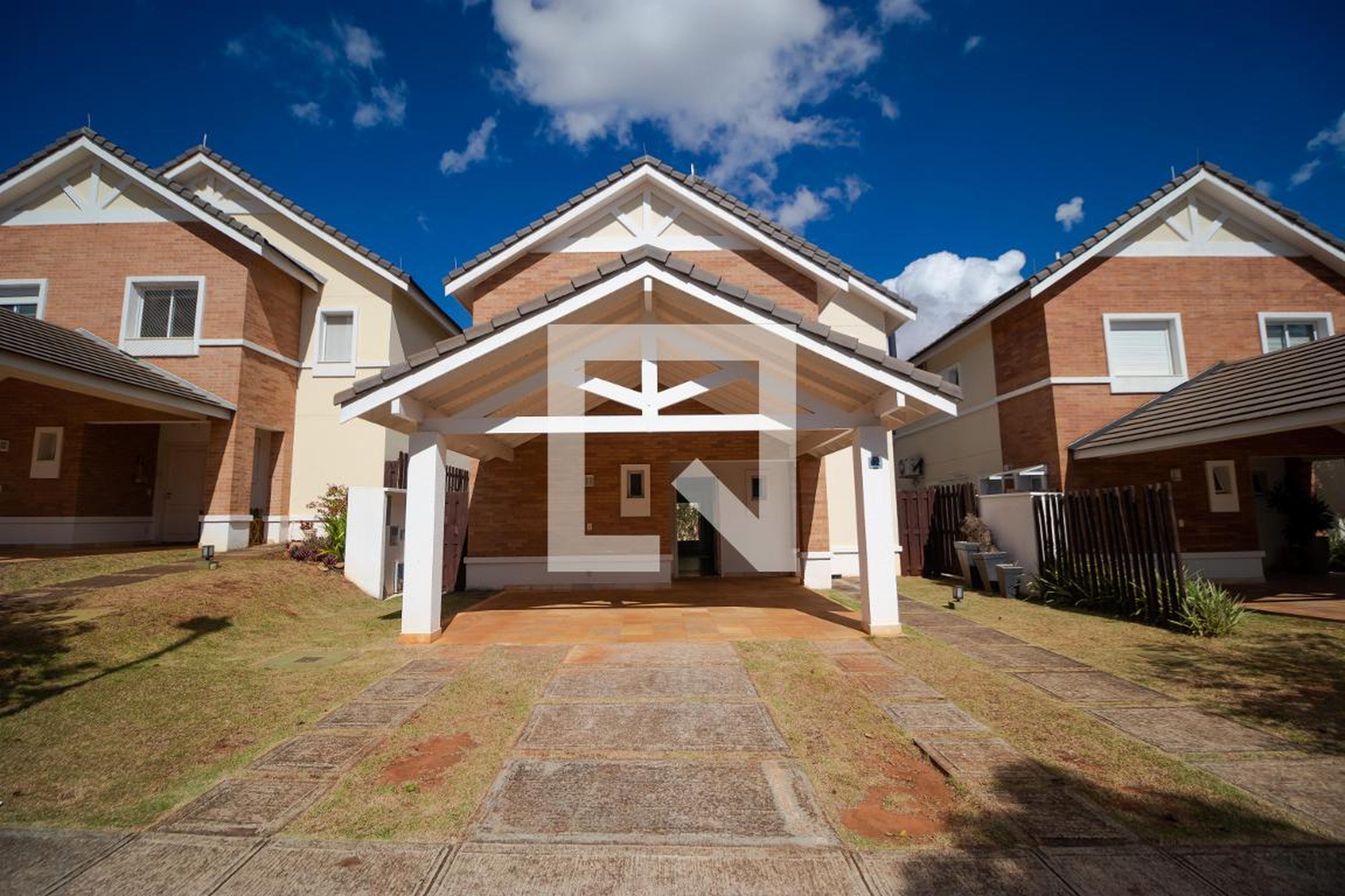 Fachada Condomínio Rossi Ávila