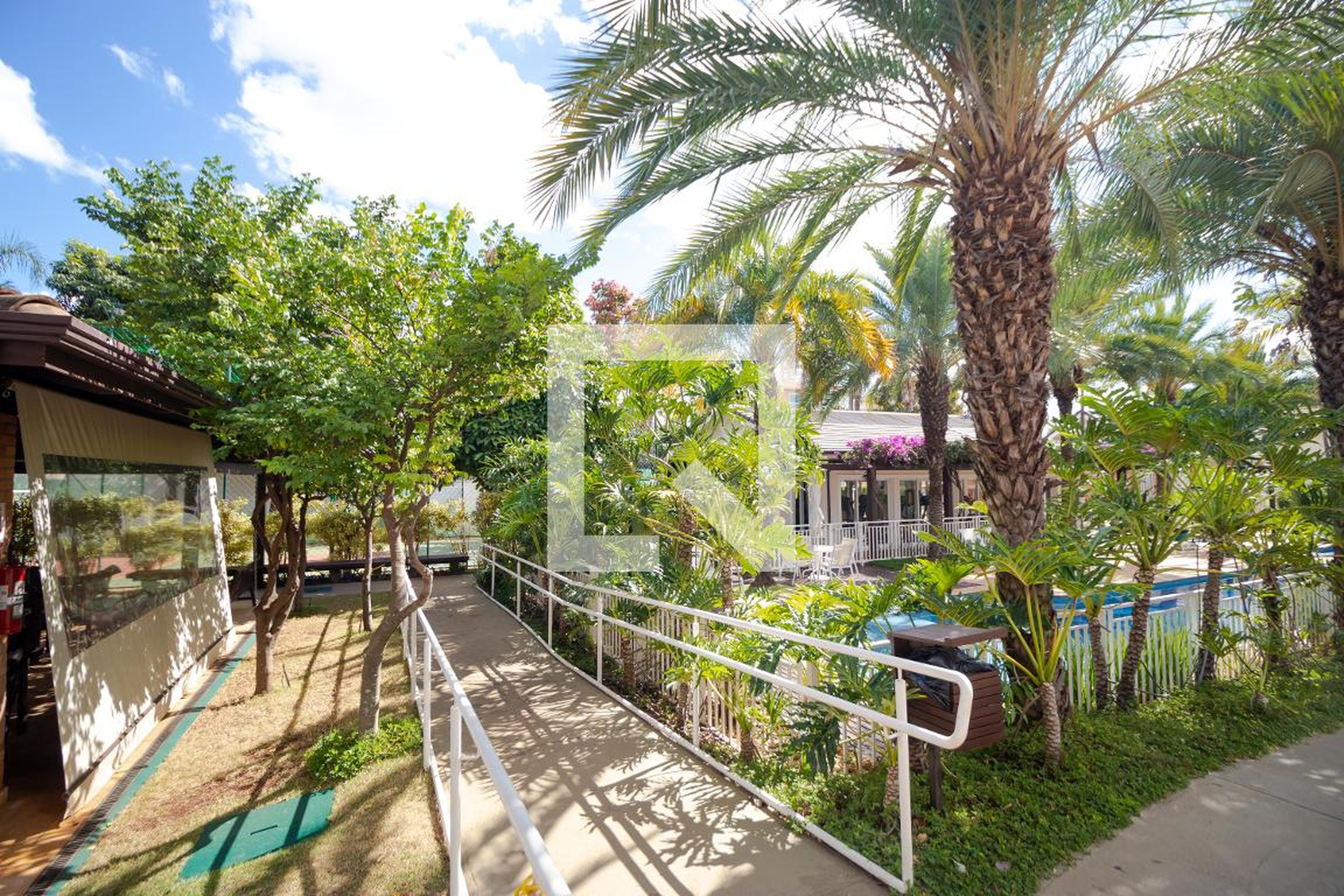 Área Comum - Rossi Ávila