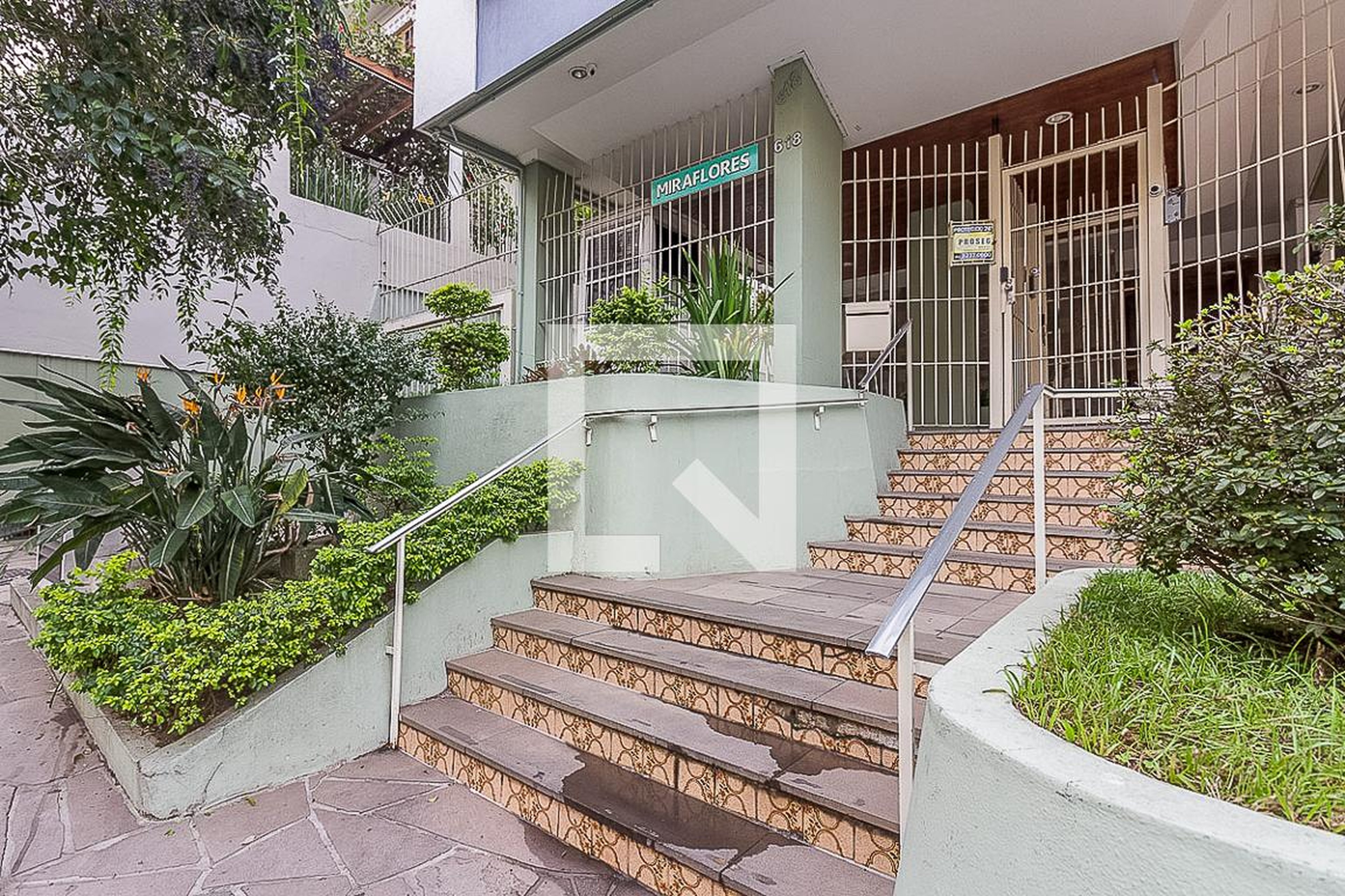 Fachada Condomínio em Rua Santo Antônio, 618