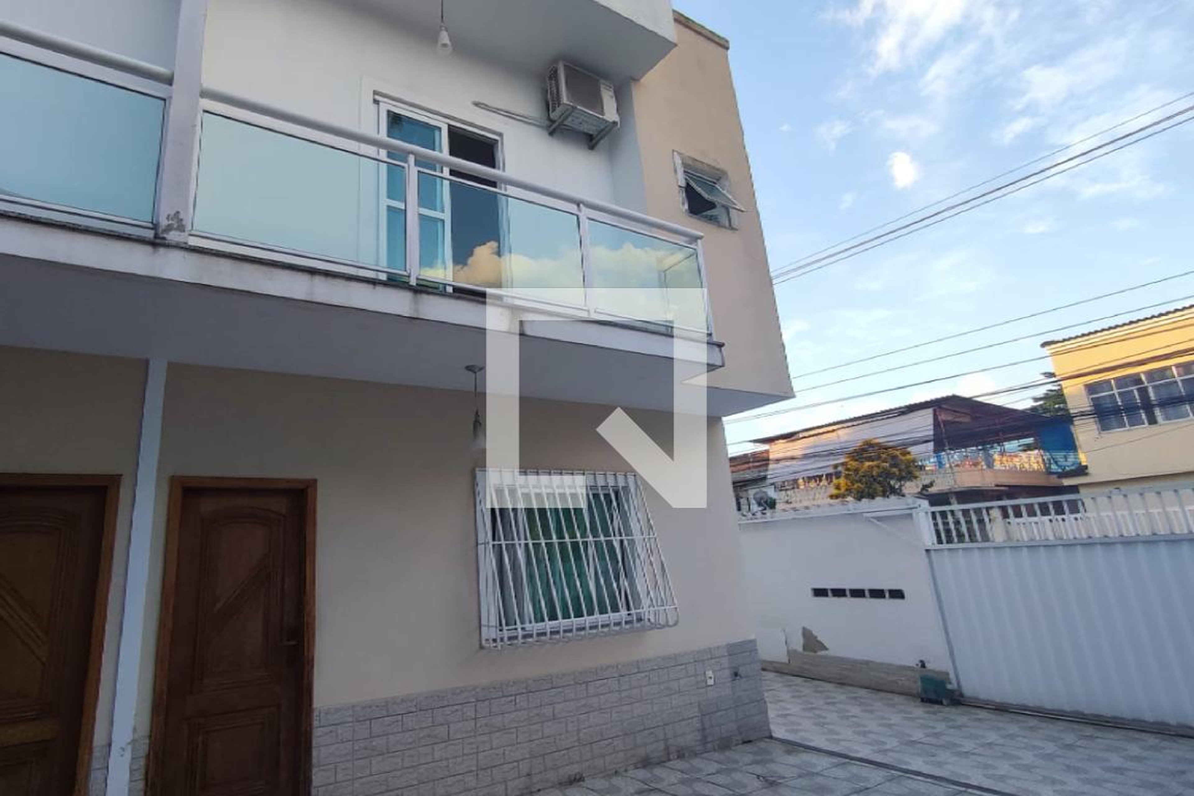 Fachada Condomínio em Rua Gazeta da Noite, 136