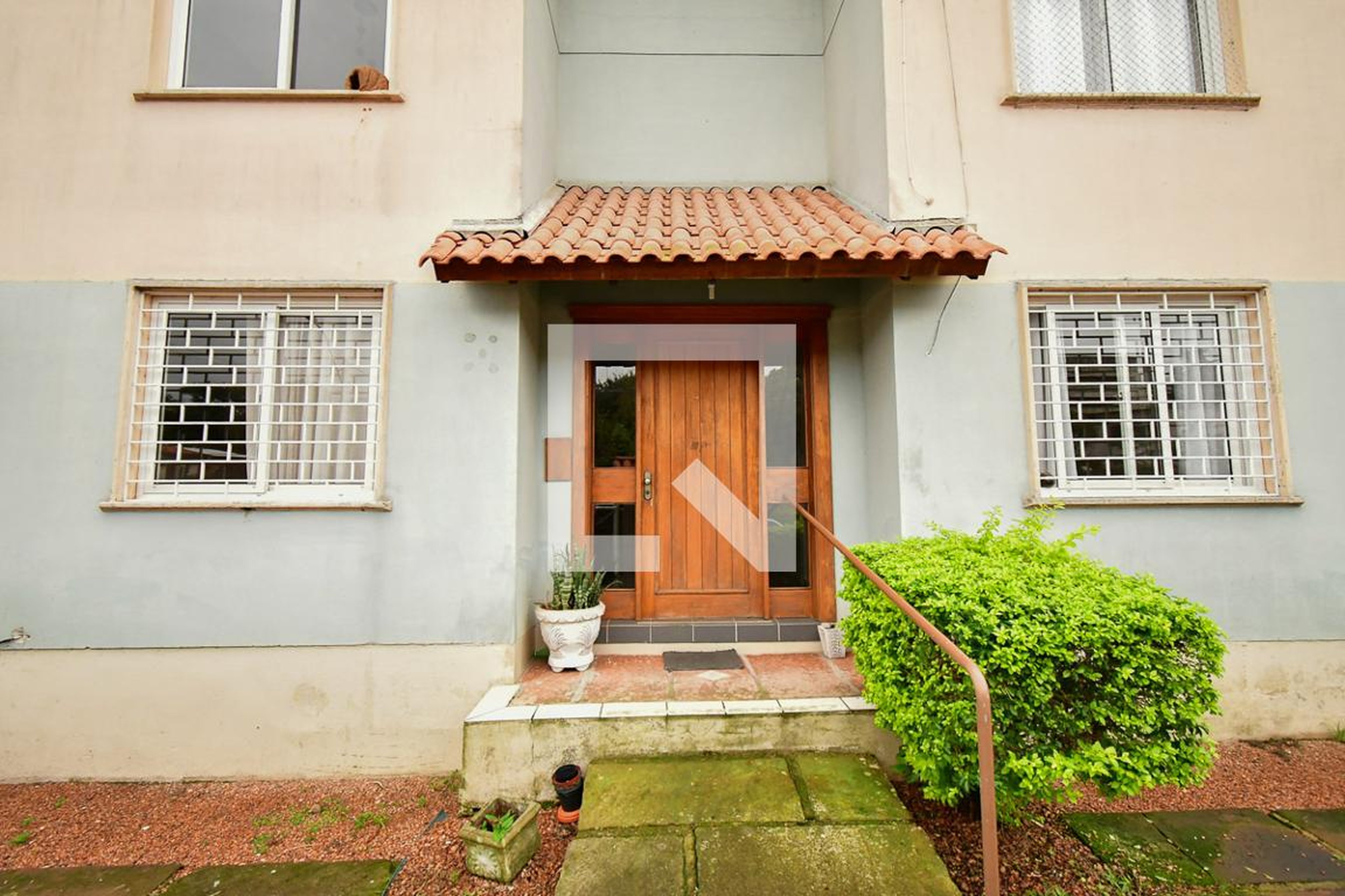 entrada do prédio - Cristóvão Colombo