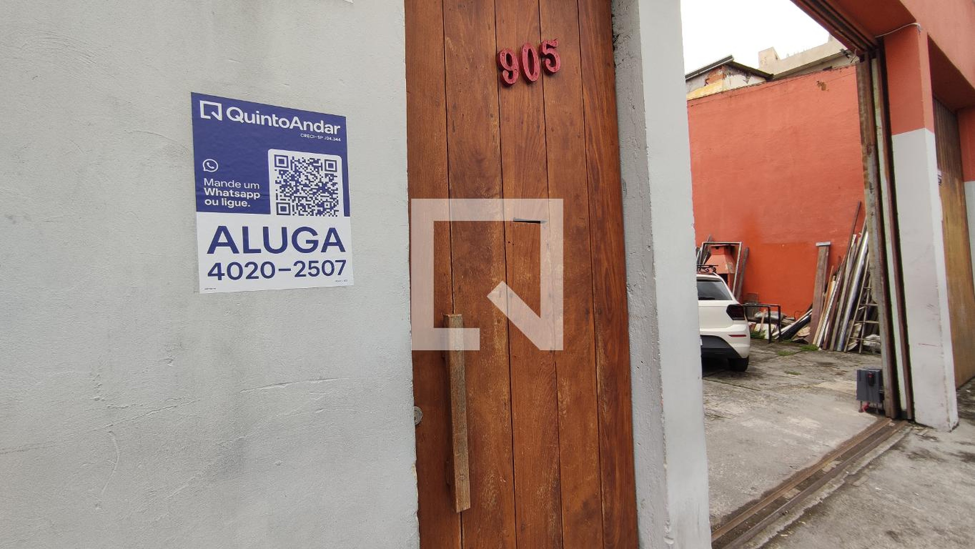 Fachada Condomínio em Rua General Syzeno Sarmento, 905