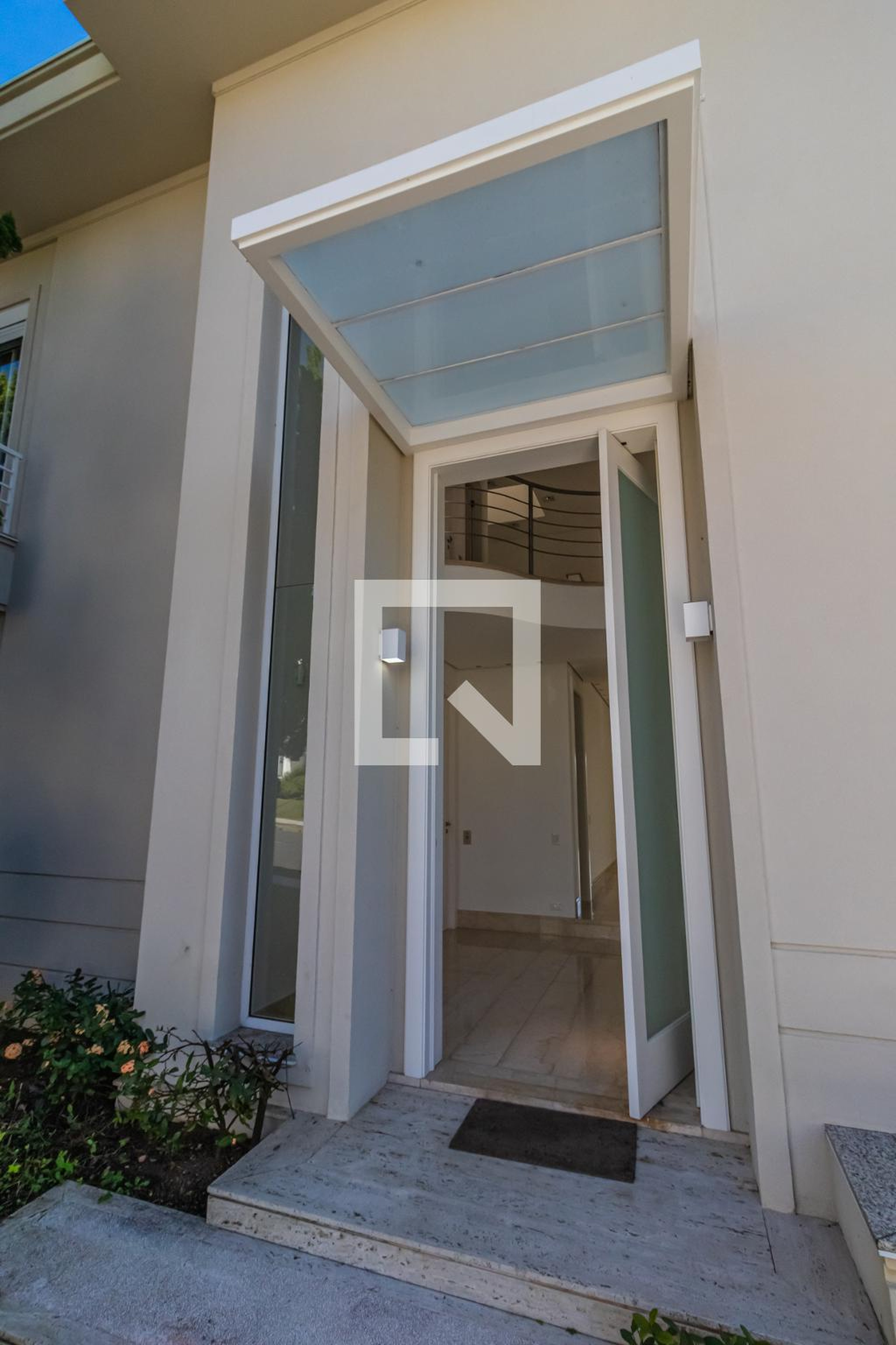 Entrada Social - Alphaville Residencial 1