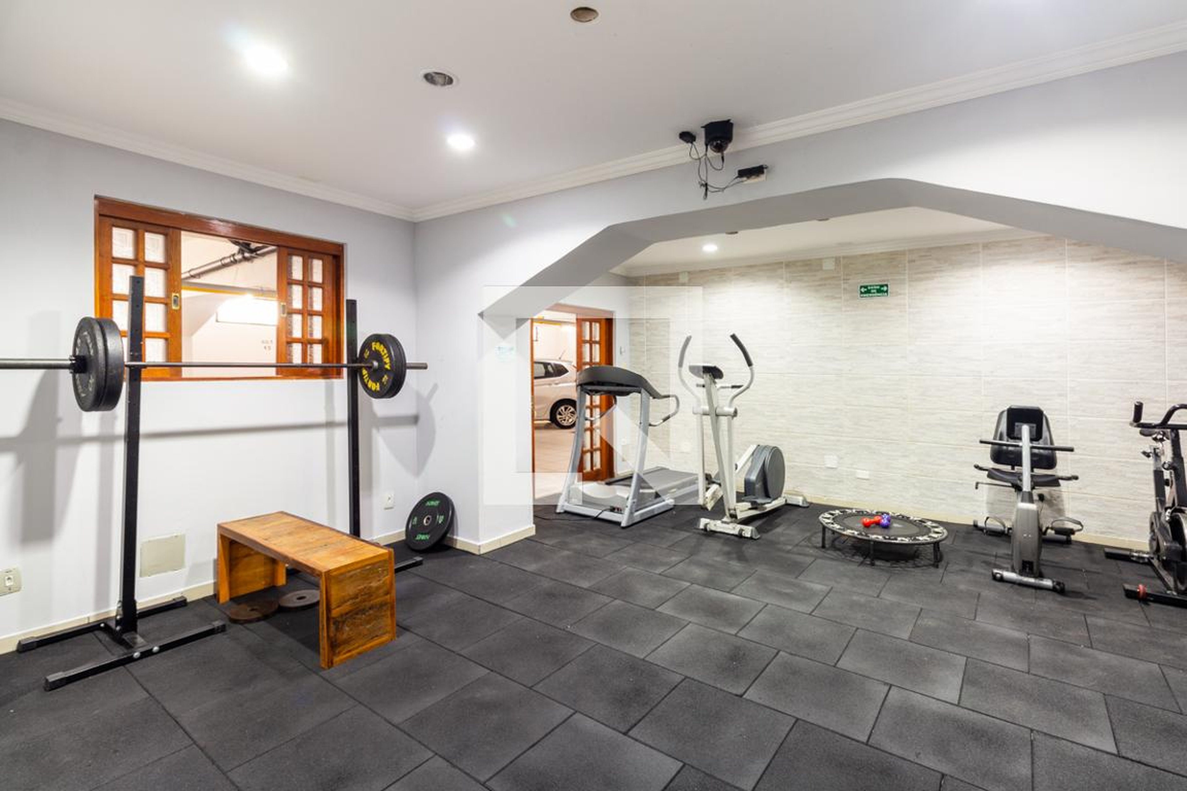 Academia - 16 de Abril