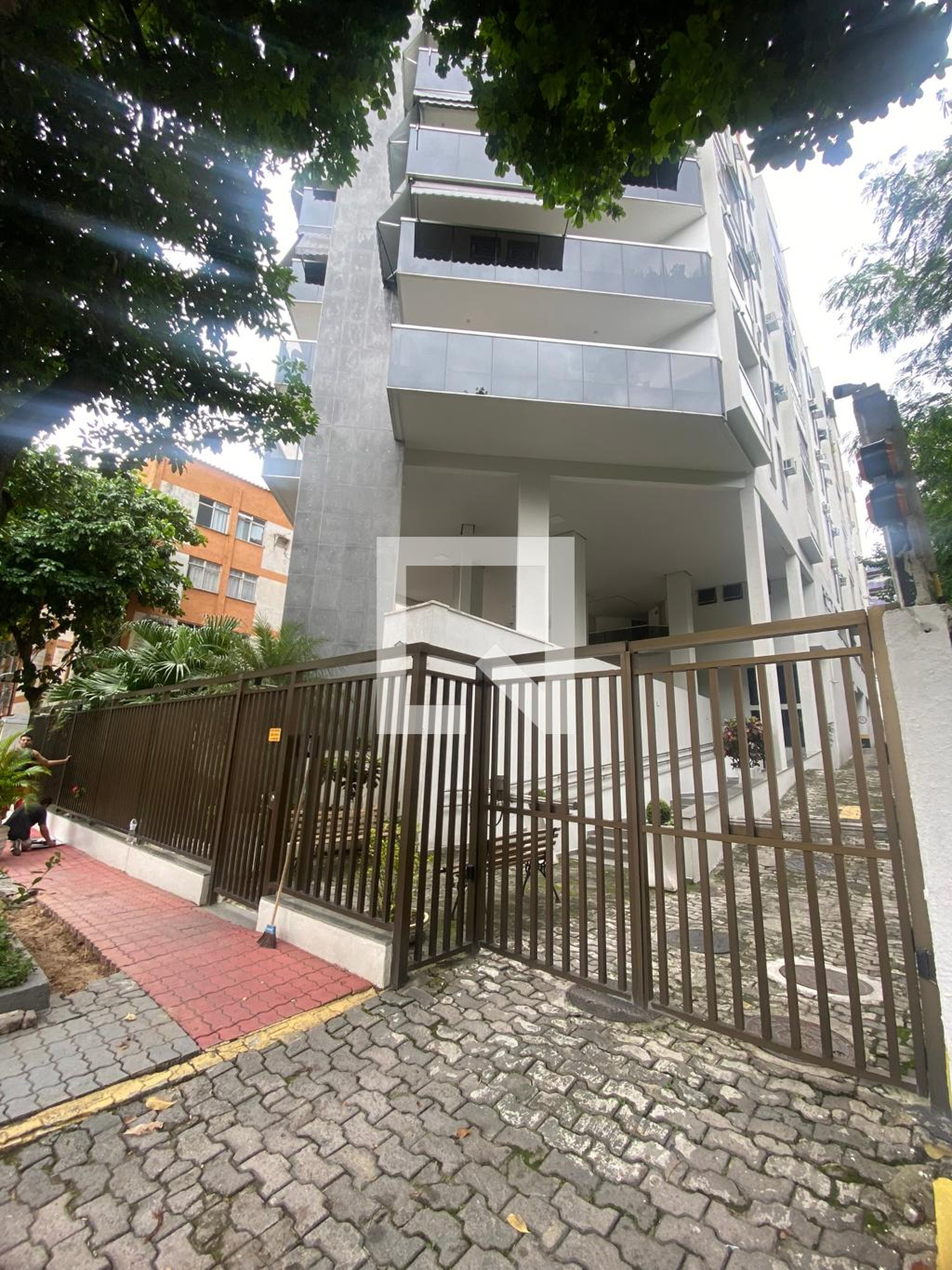 Fachada Edifício Varandas