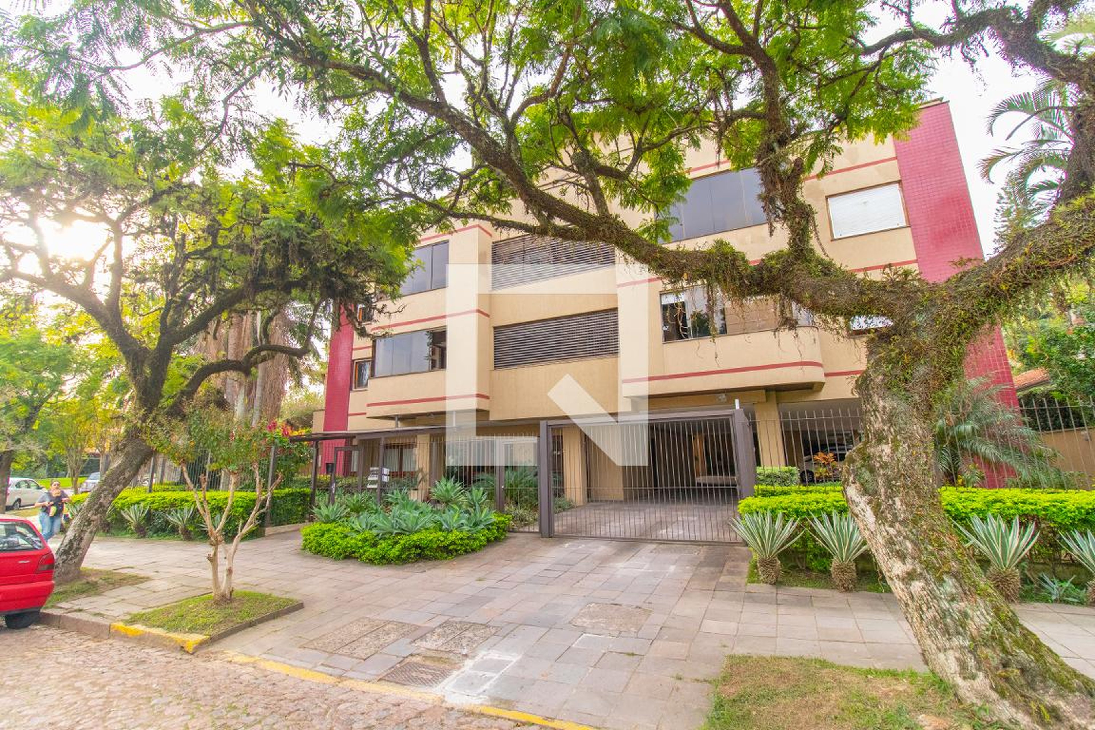 Fachada Condomínio em Avenida Pereira Passos, 480