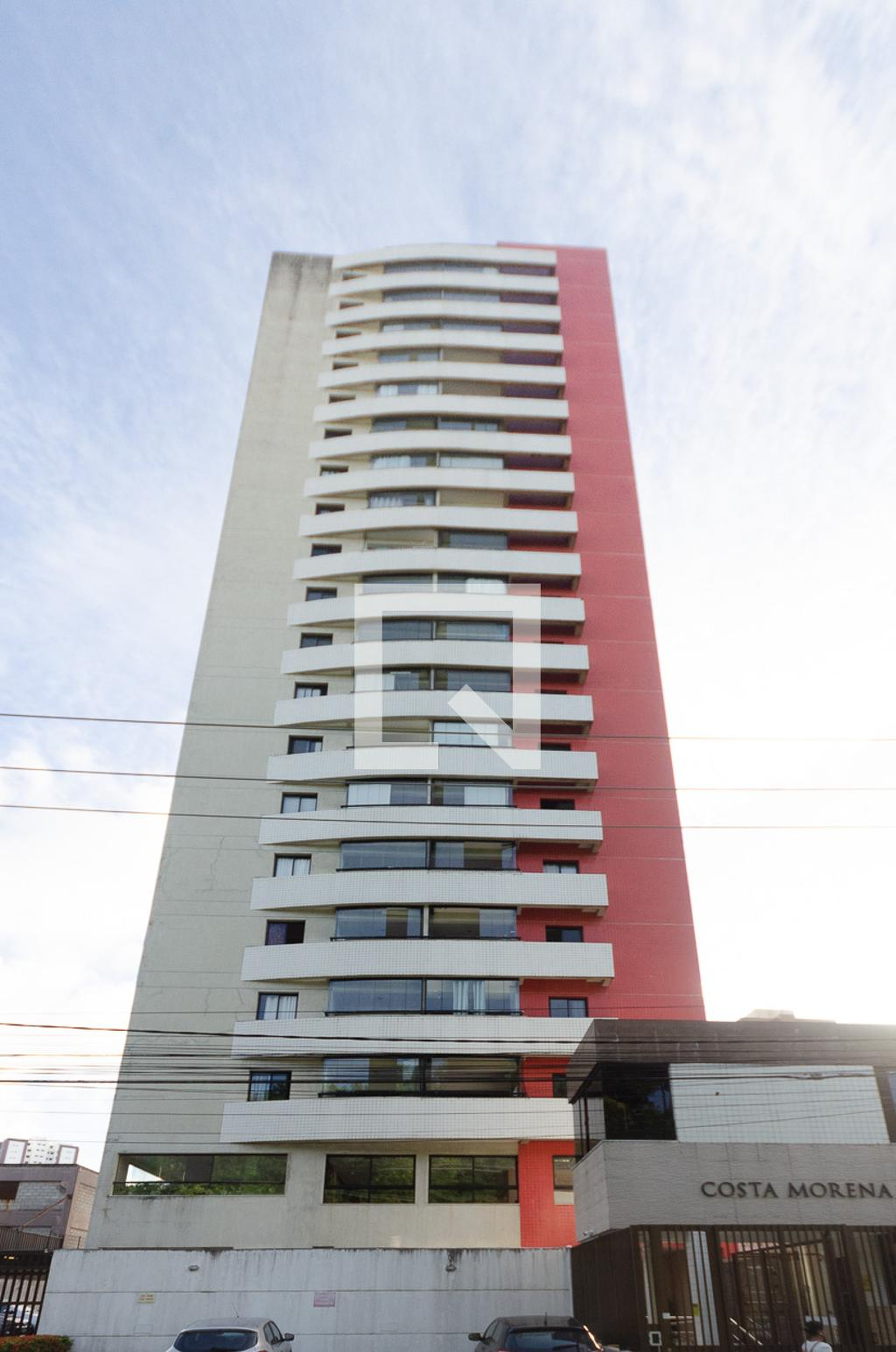 Fachada do Condomínio Condomínio Costa Morena