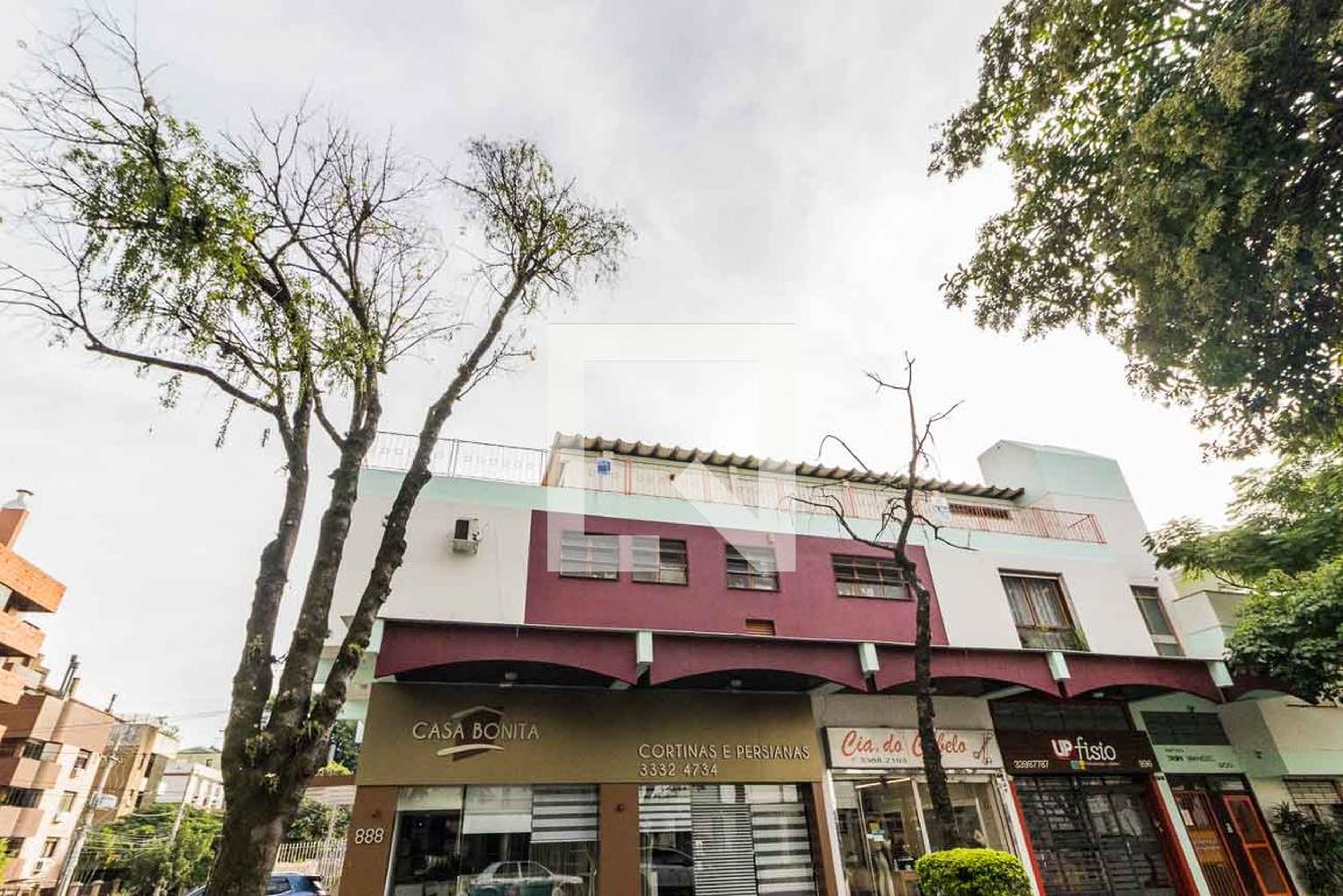 Fachada Condomínio em Rua Eudoro Berlink, 900