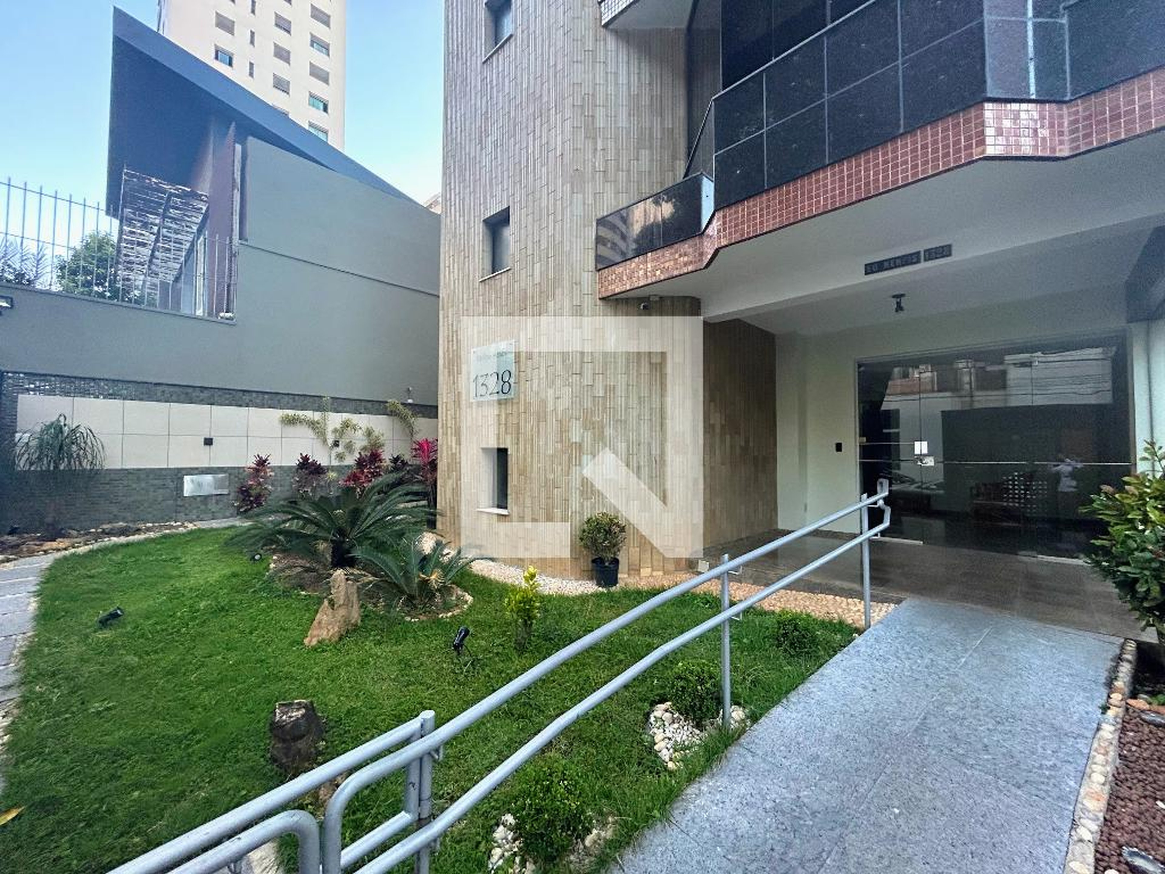 Fachada Condomínio em Rua Paracatu, 1328