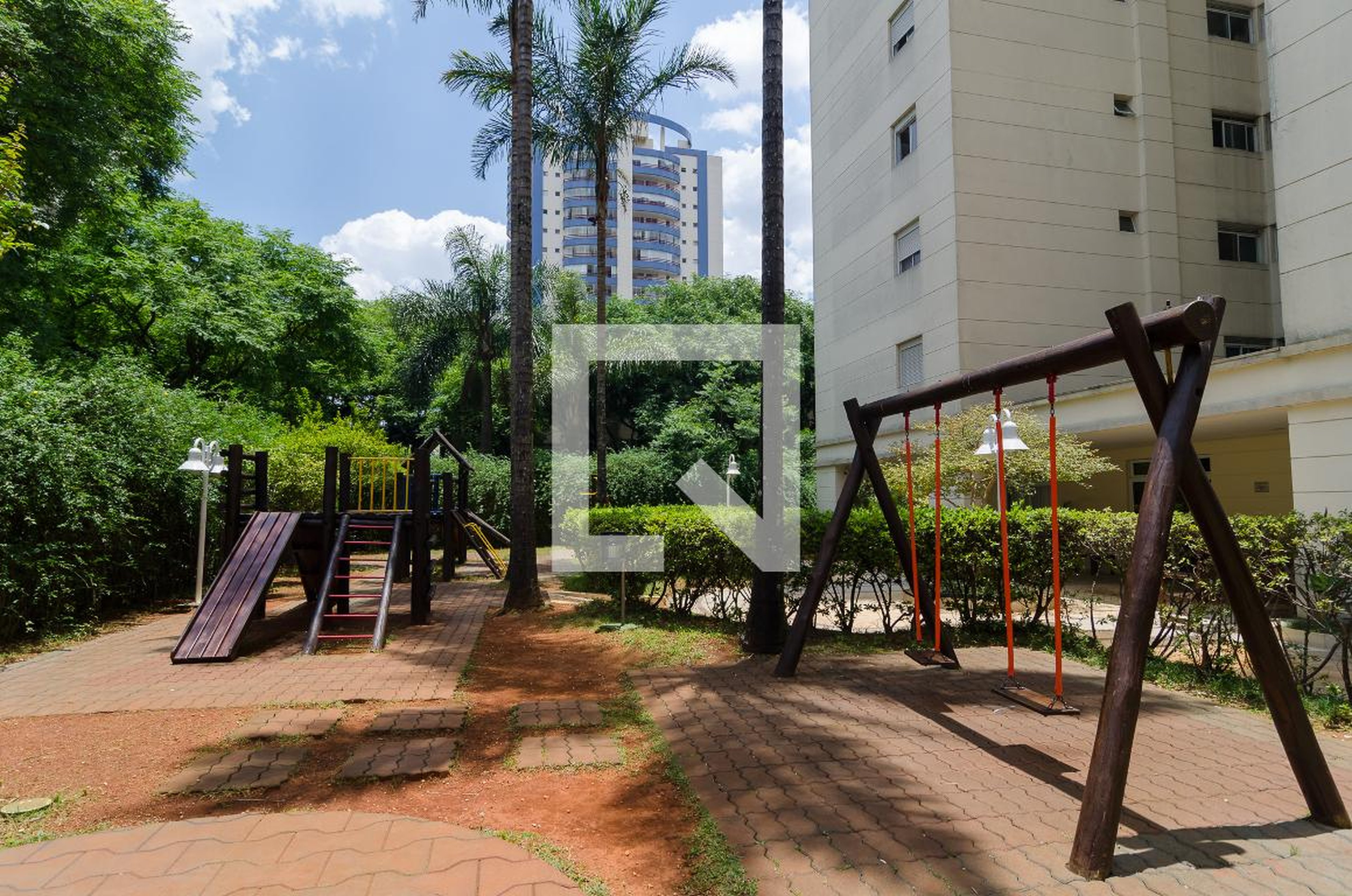 Playground - Pátio Figueira