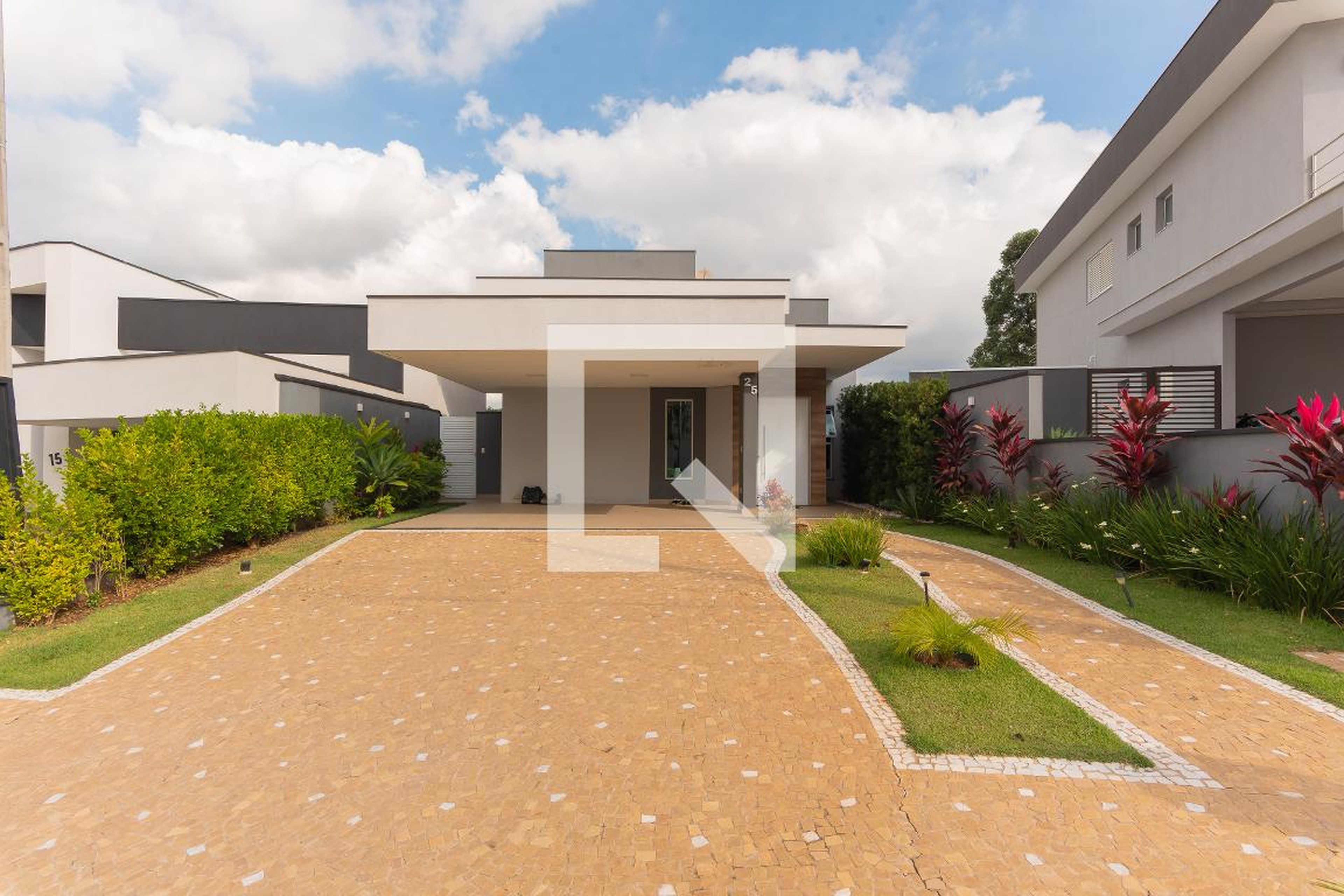 Fachada Residencial Lugano