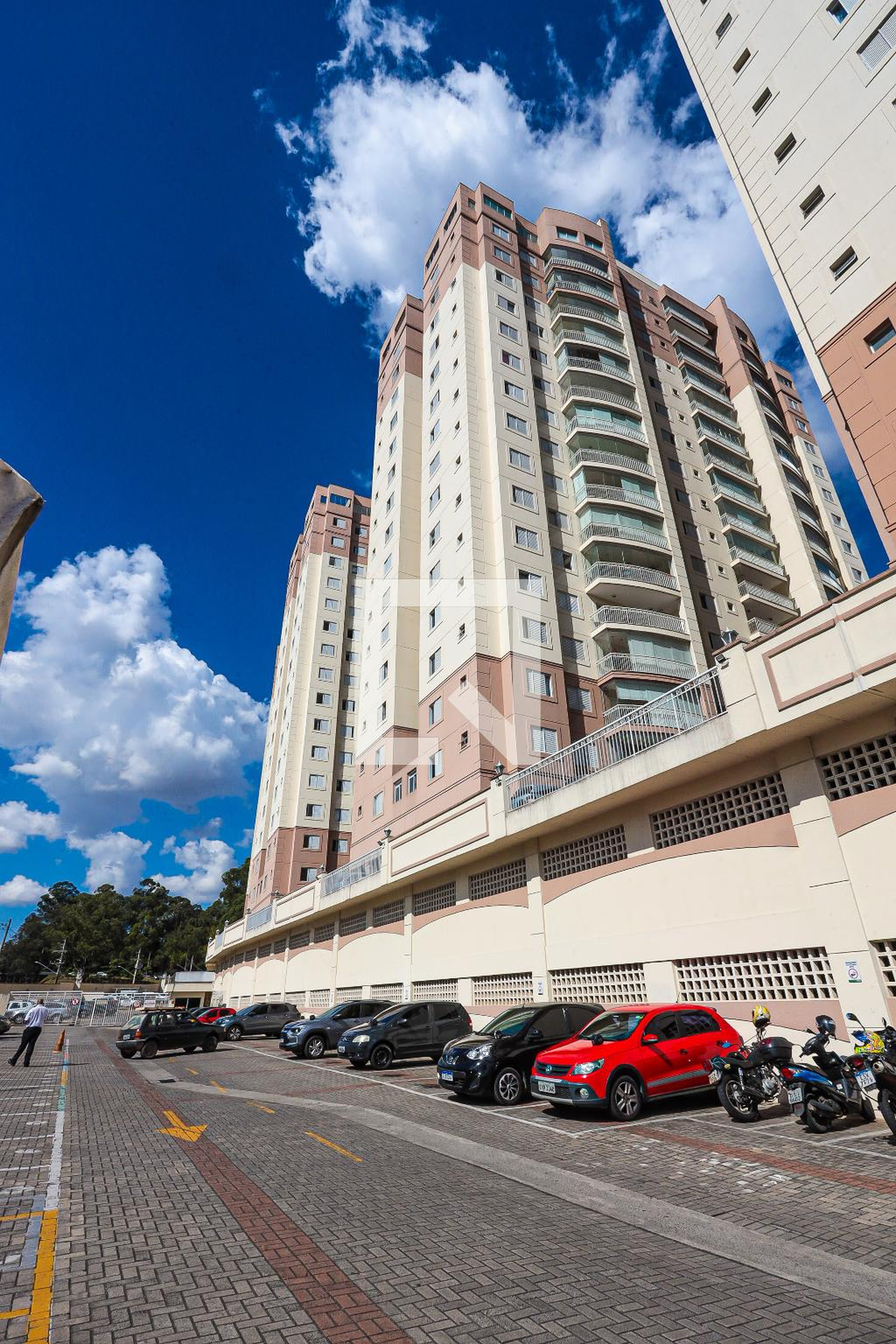 Fachada do prédio Condomínio Vitallis Ecoclube