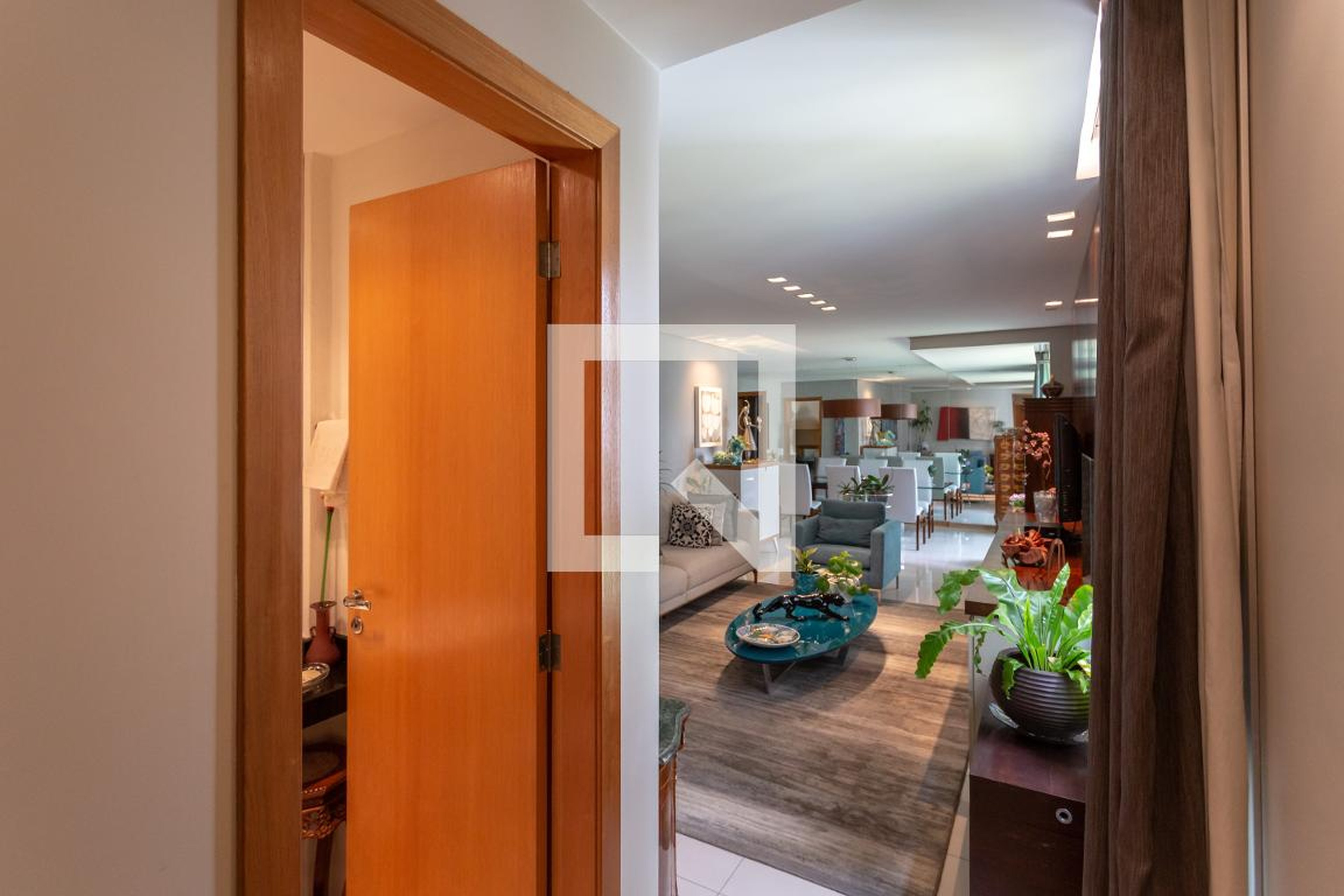 Entrada - Edifício Célia Ballesteros