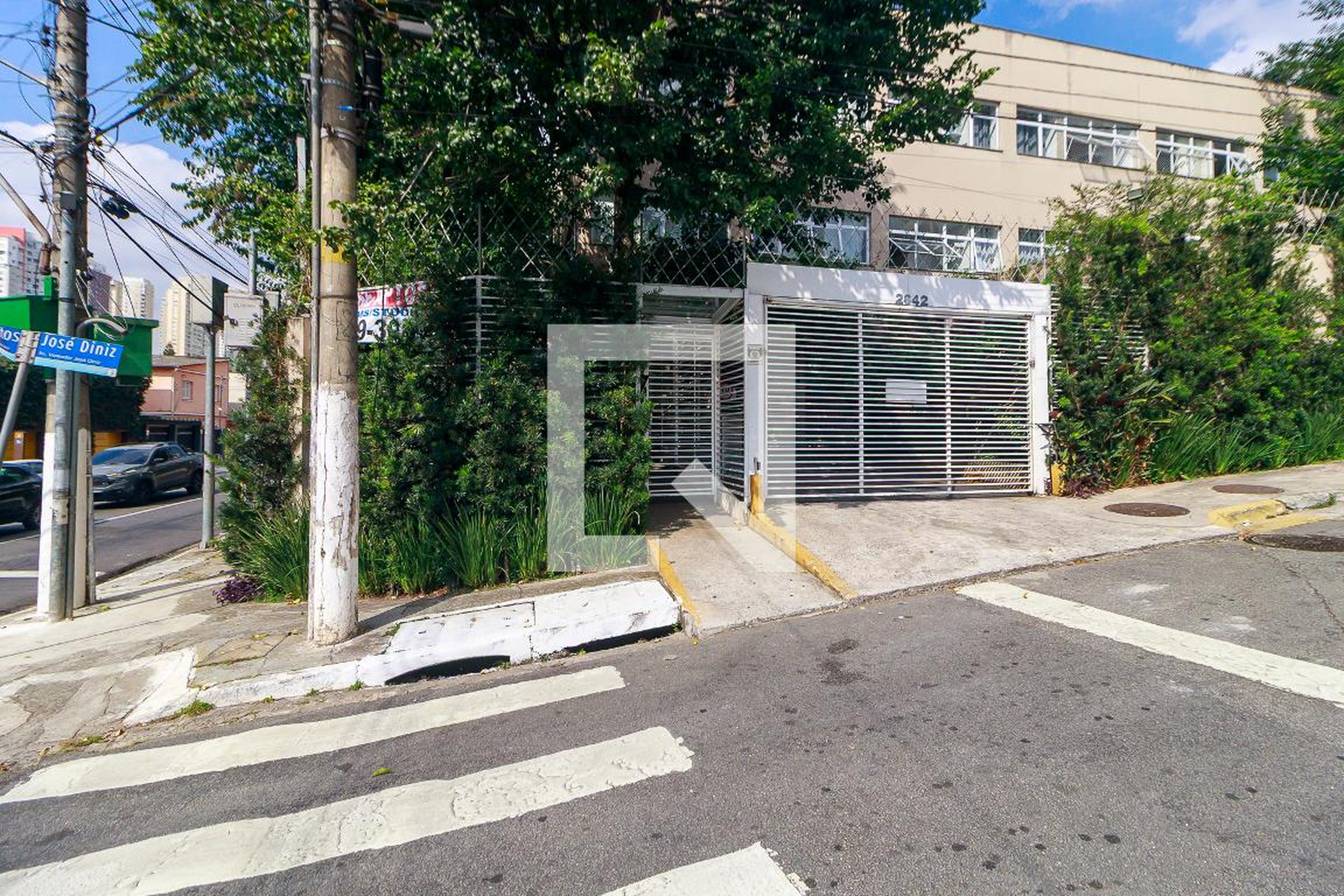 Fachada Condomínio em Avenida Vereador José Diniz, 2642