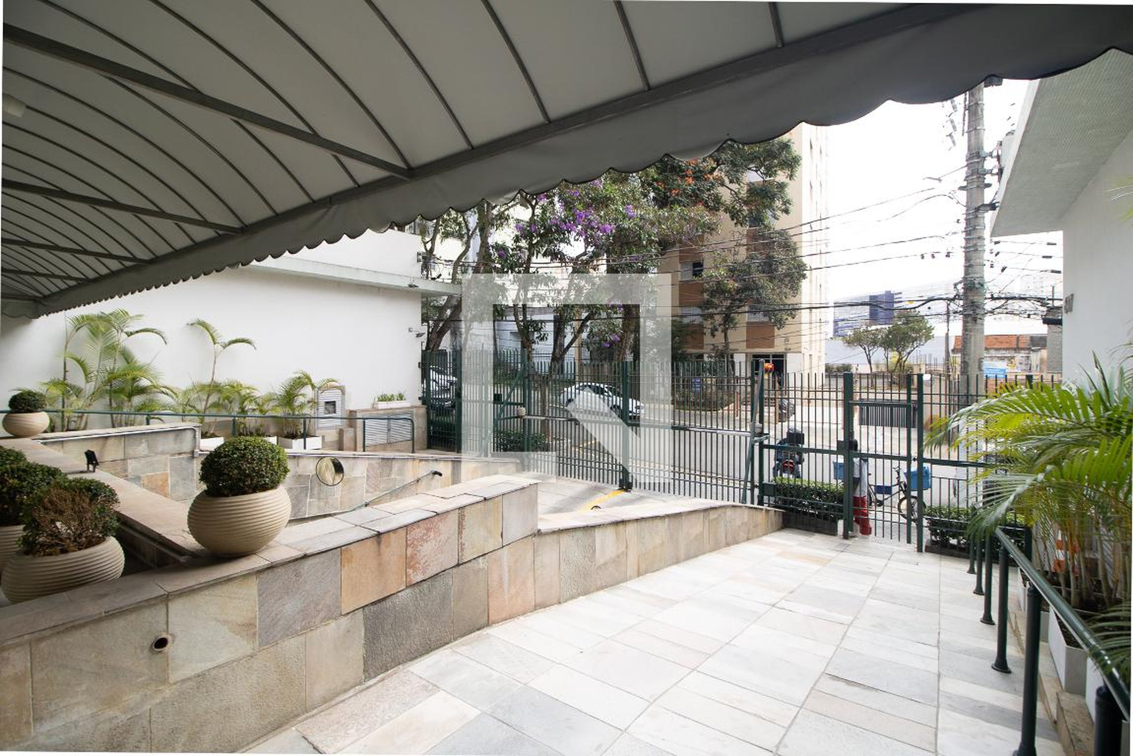 Entrada - Pires da Mota