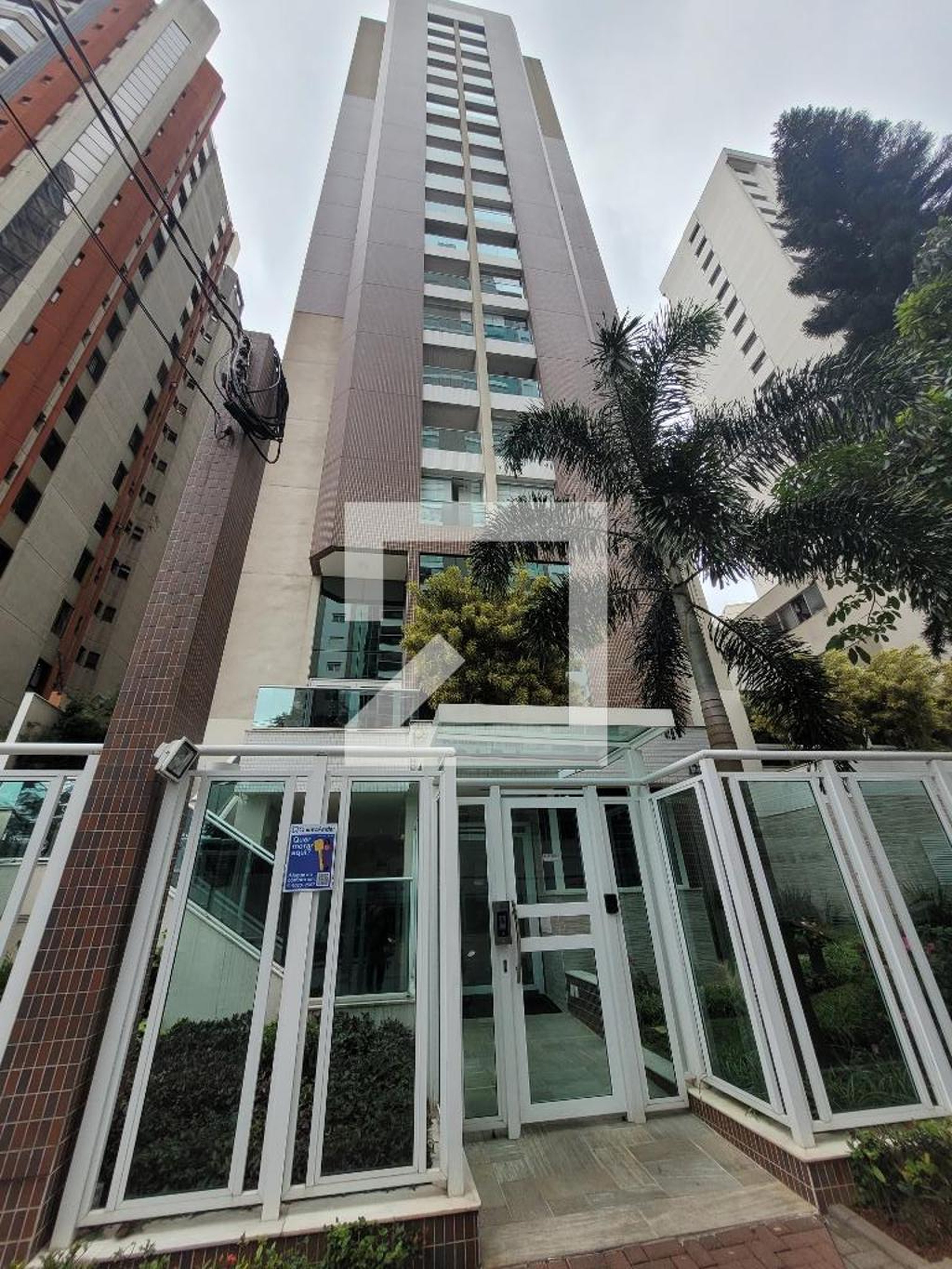 Fachada do Prédio Condomínio Ibiza