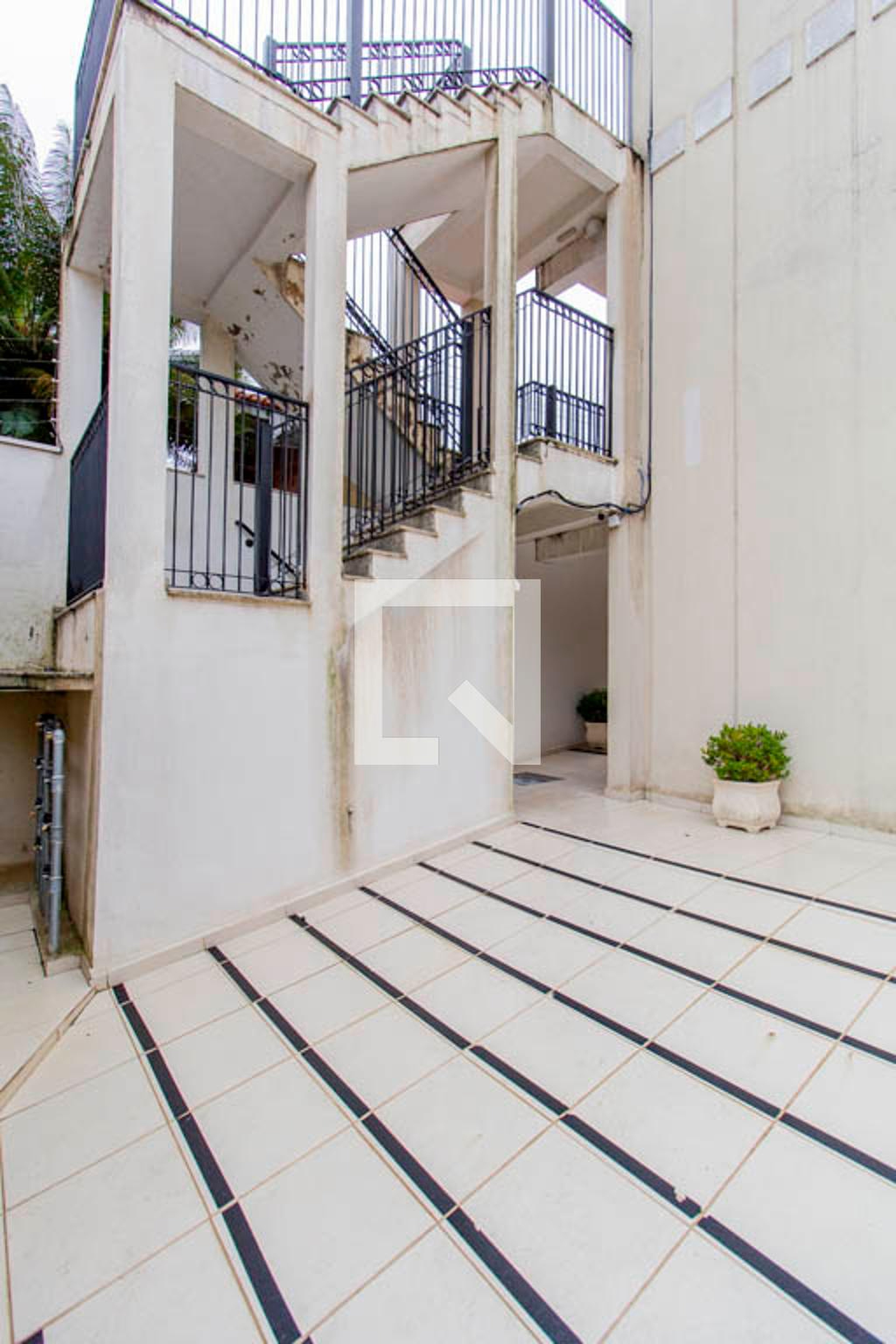 Área Comum - Antonela II