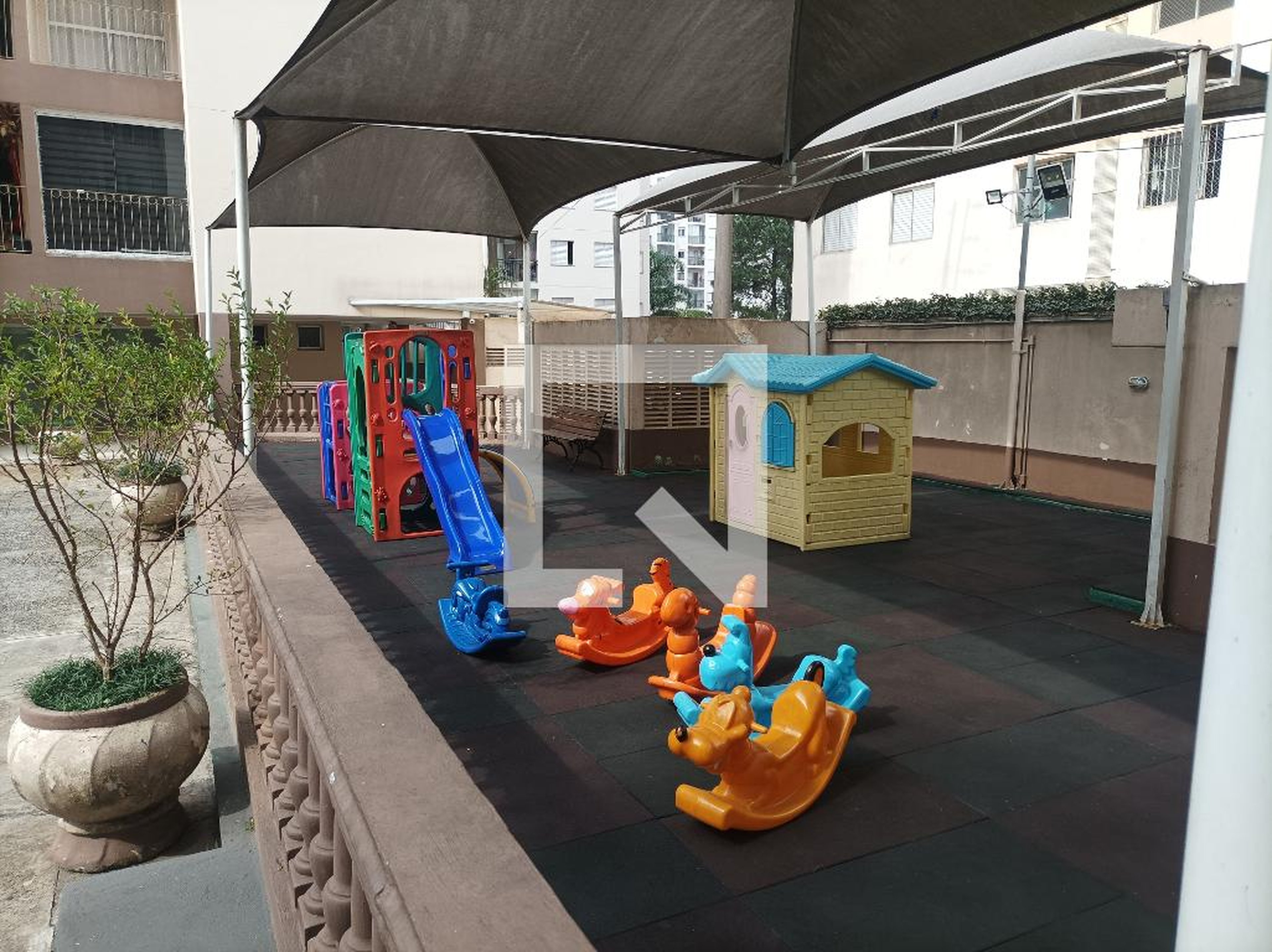 parquinho - Parque Thomaz Saraiva L