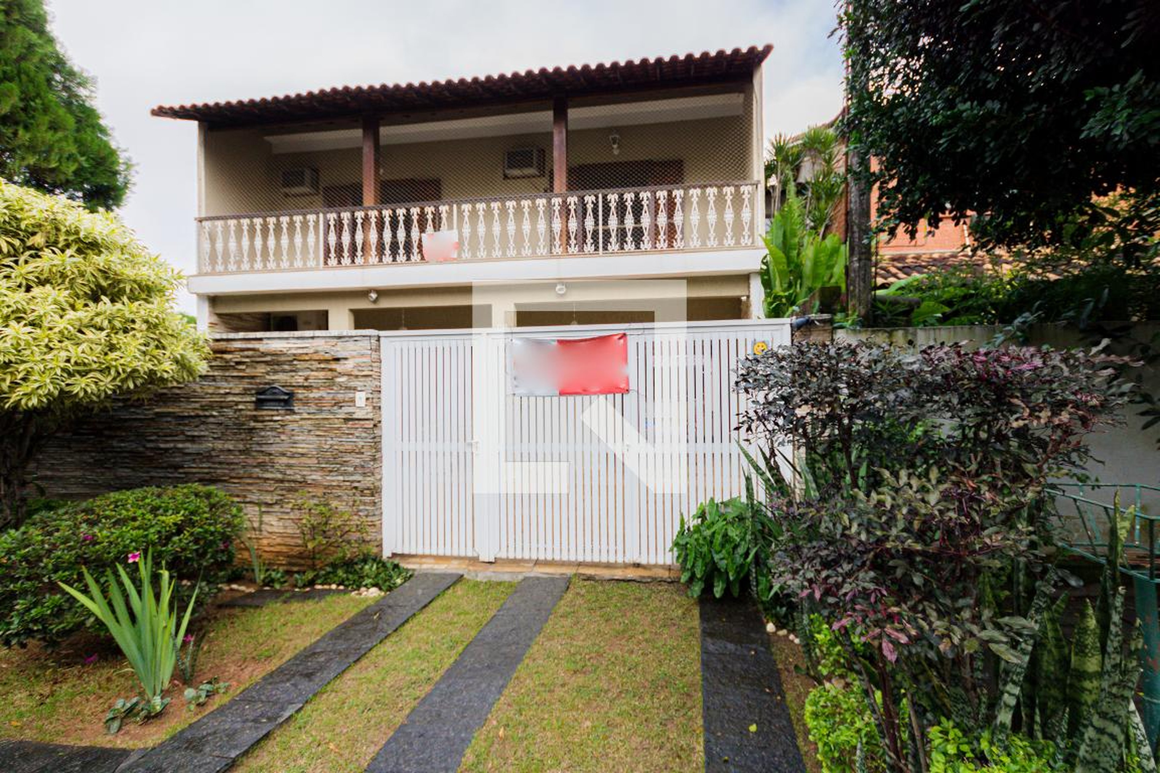 Fachada Condomínio Suiça Carioca I