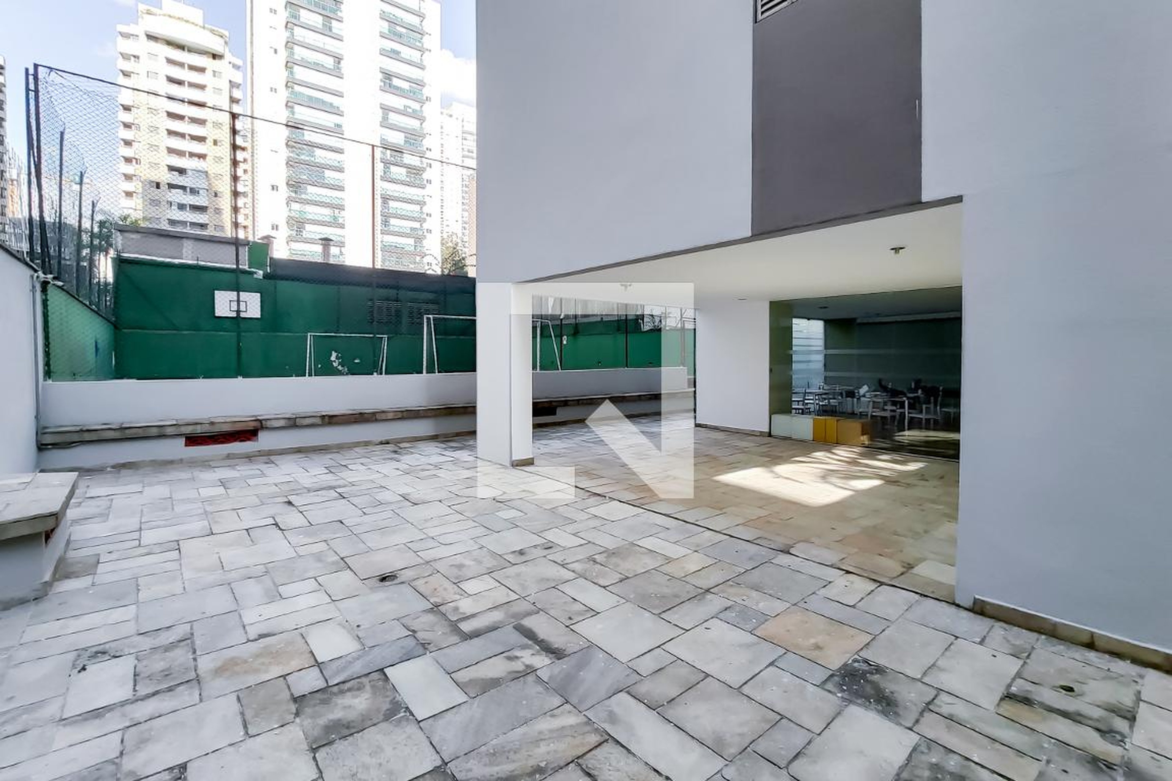 Área Externa - Jardim dos eucaliptos