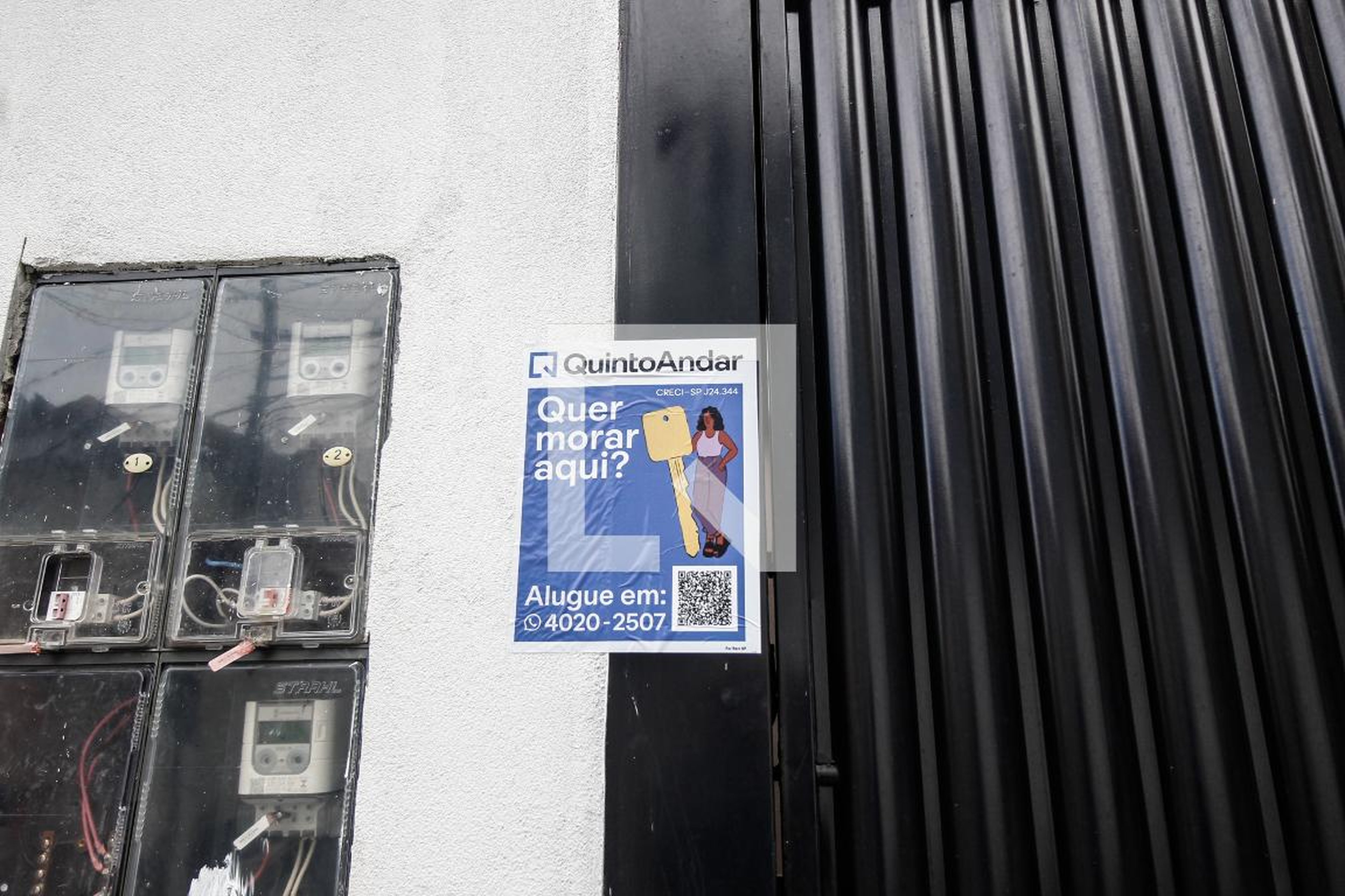 Fachada Condomínio em Rua Antônio Carvalhais, 189