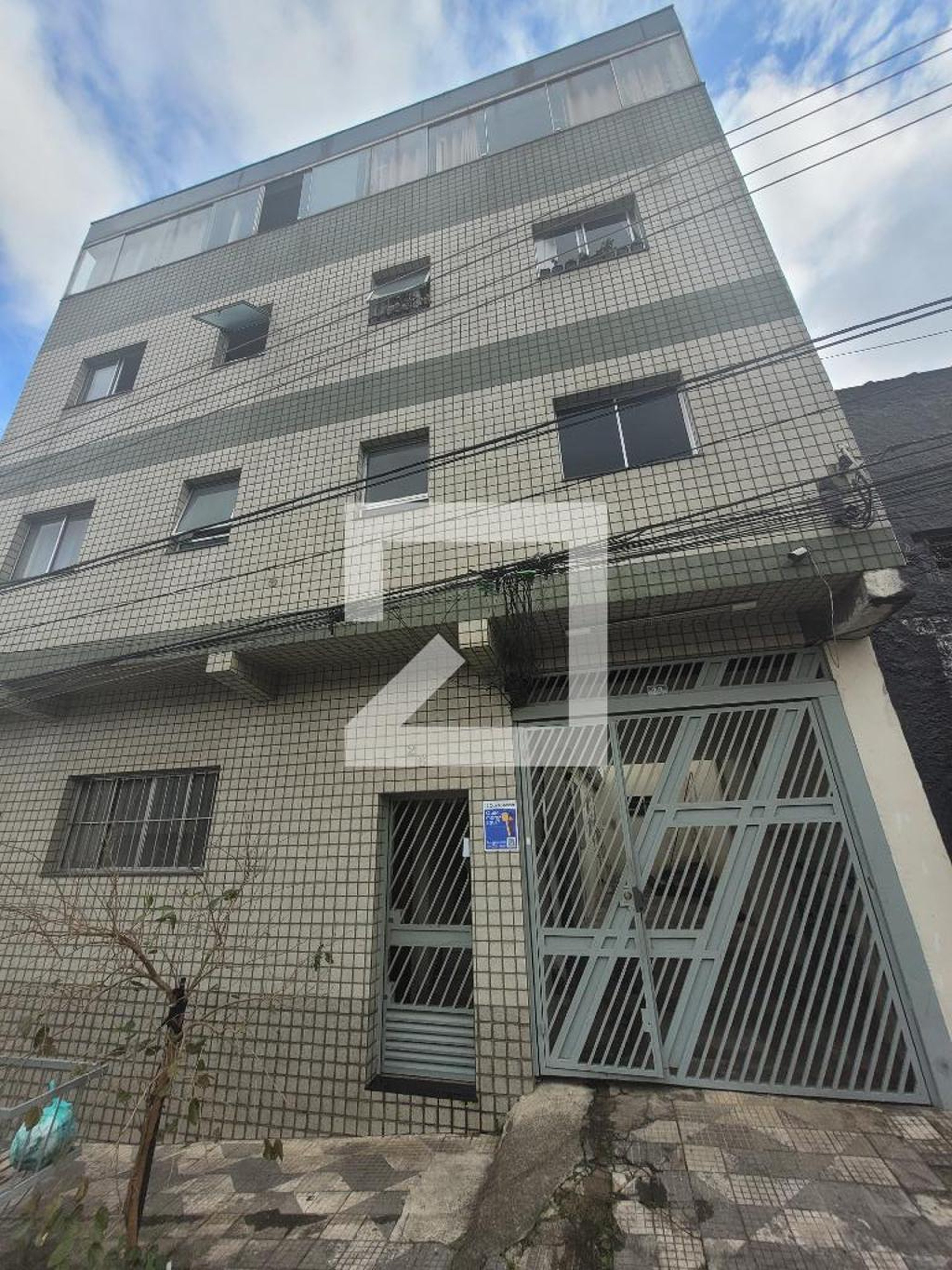 Fachada do Prédio Condomínio em Rua Amapá Grande, 26