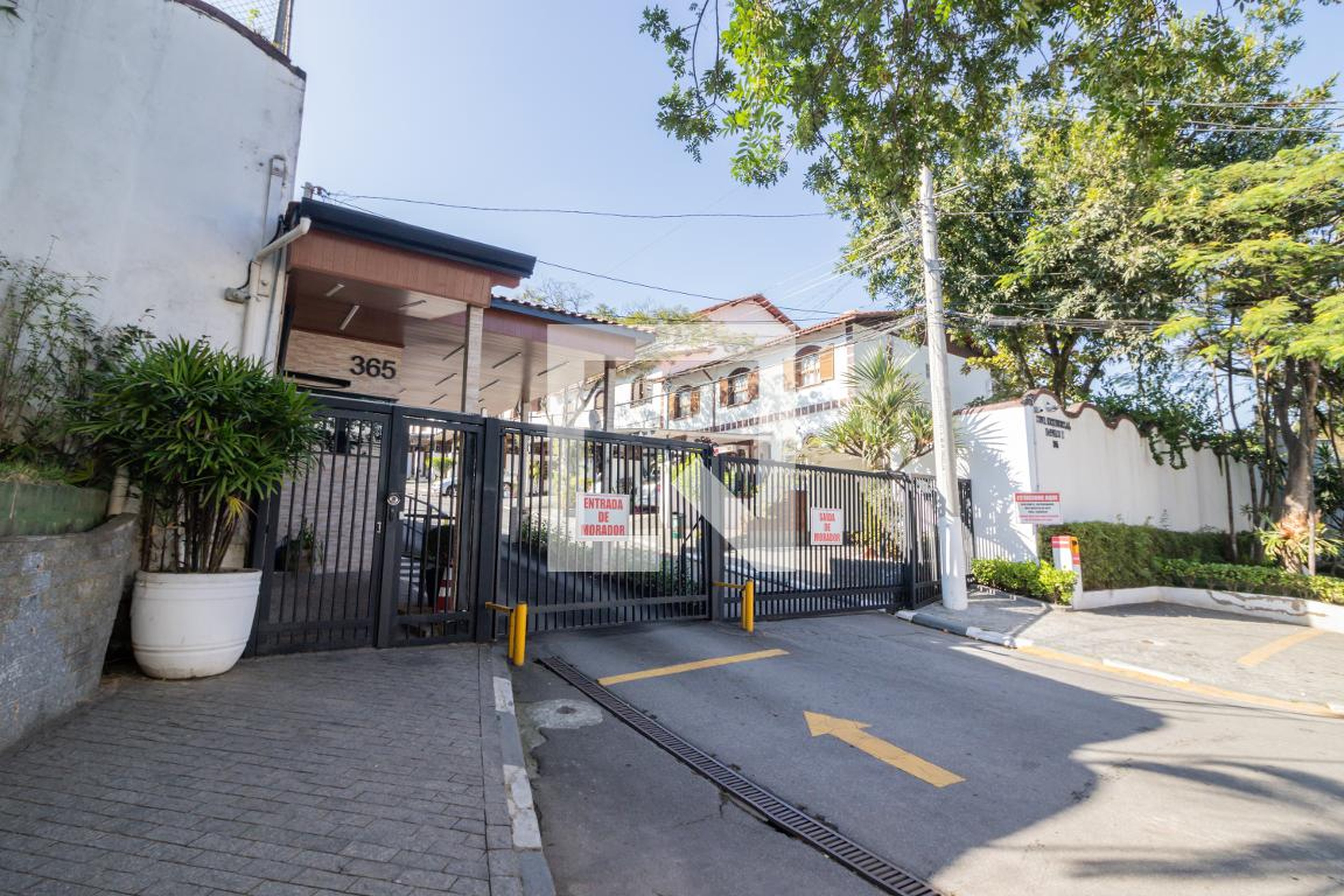 Fachada do Condomínio Condomínio Conjunto Residencial Imperio II