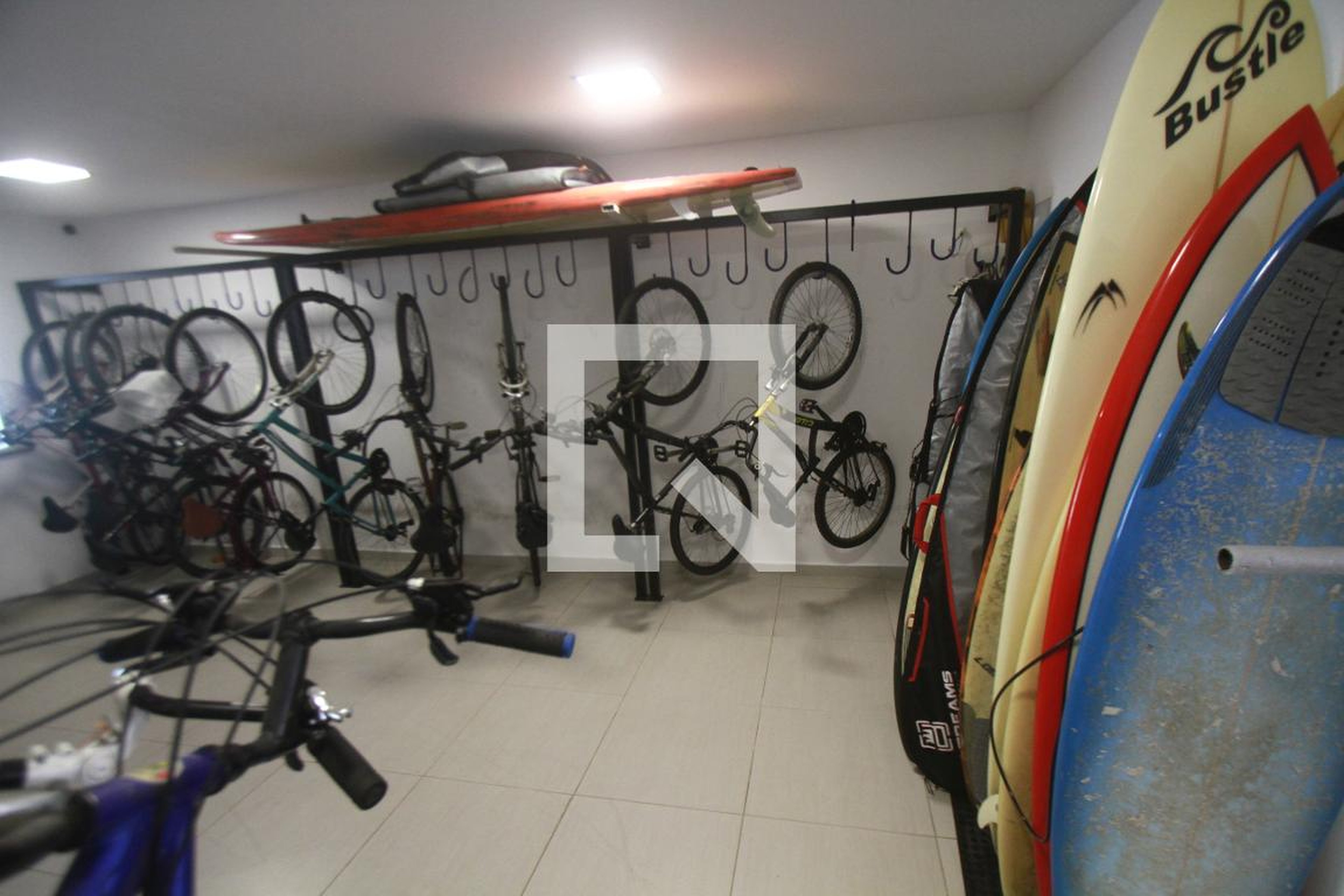 Bicicletário - Flat Praia de Itacoatiara