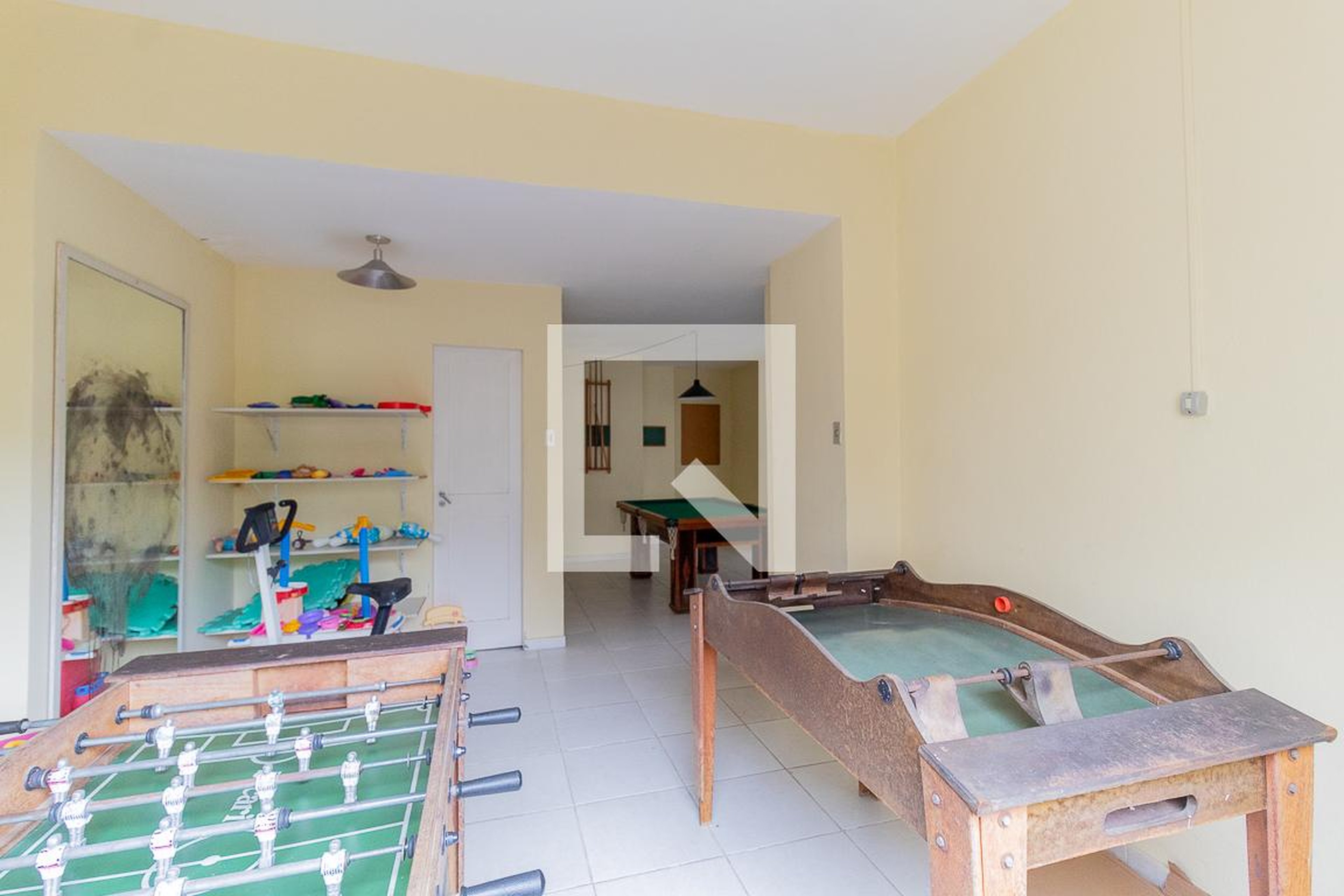 Sala de Jogos - Solar Tofic Nigri