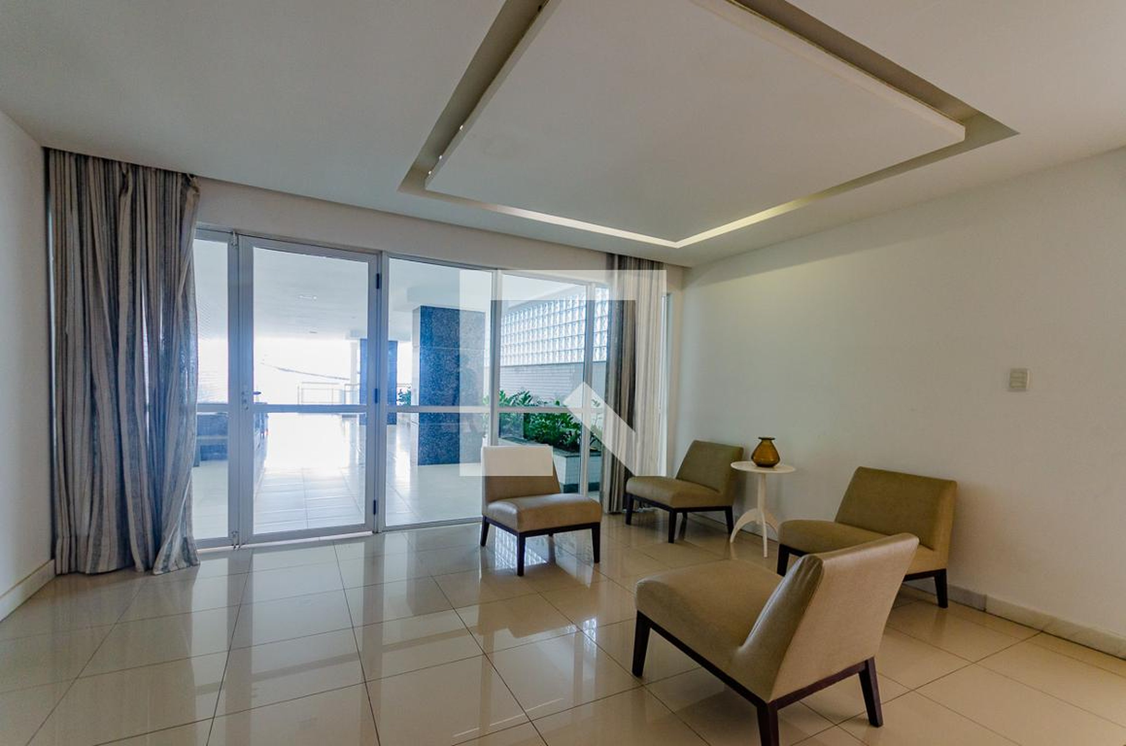 Hall de Entrada - Ondina Porto Residence