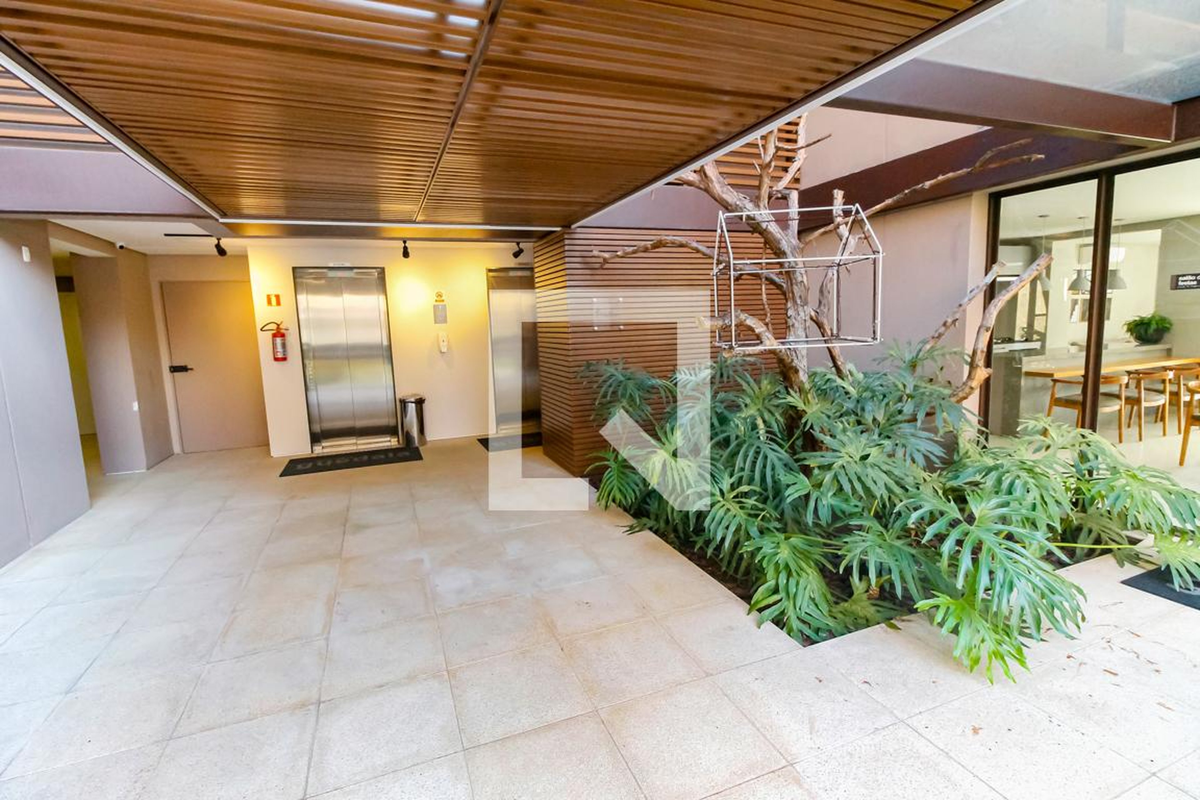 Hall de entrada - Galeria Guedala