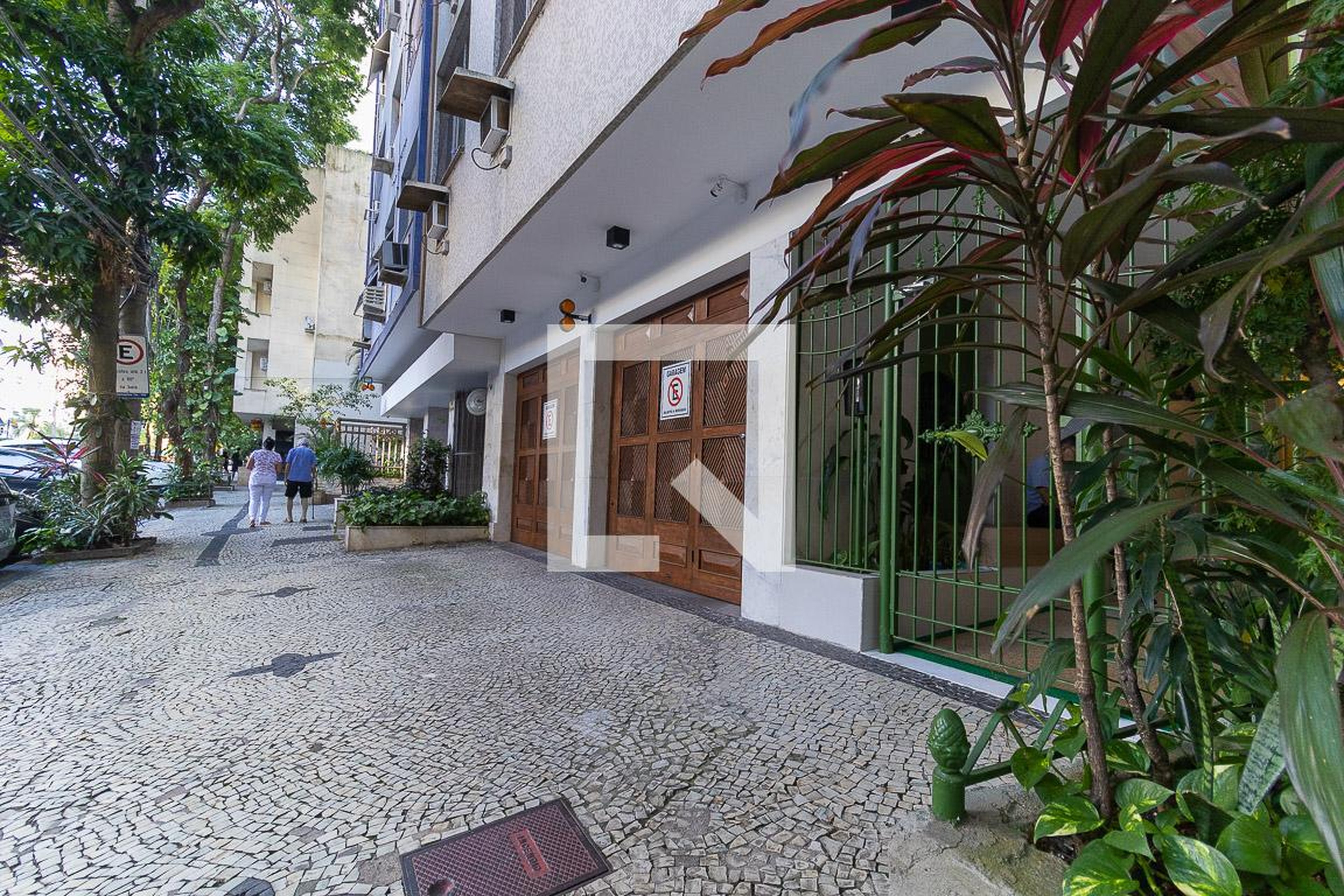 Fachada Condomínio em Rua General Glicério, 114