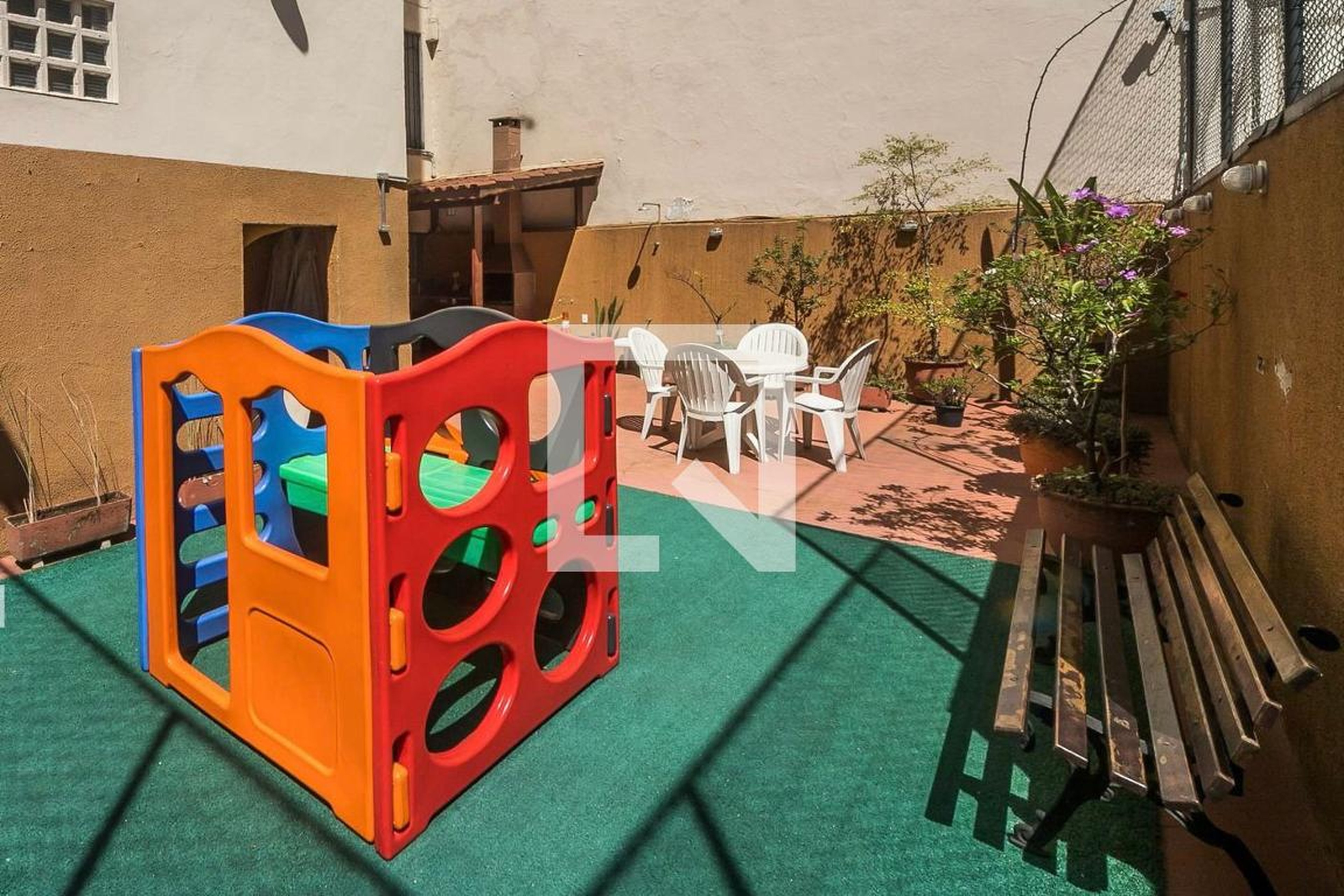 Playground - Maria Vitória