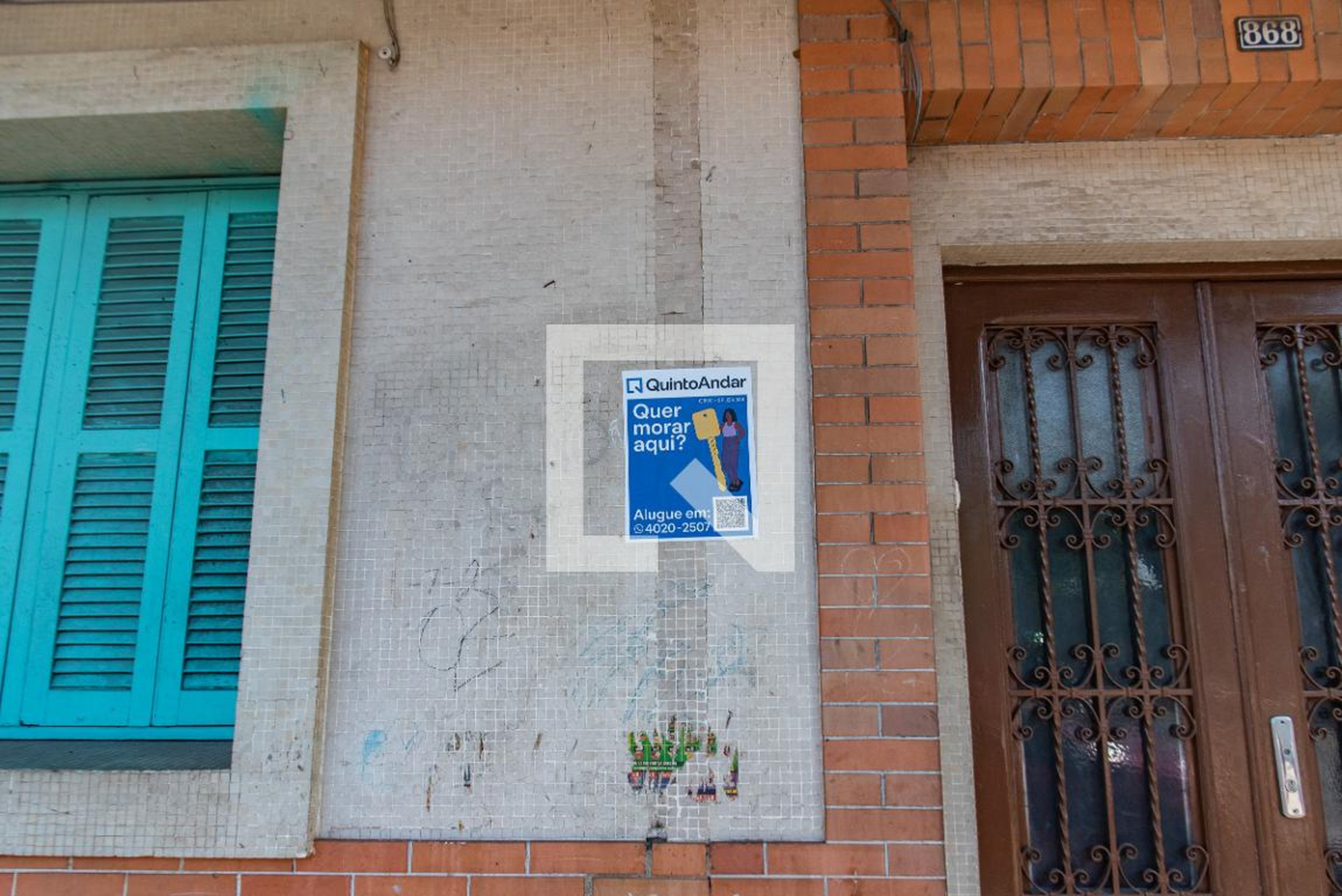 Fachada Condomínio em Rua Dona Ana Neri, 868