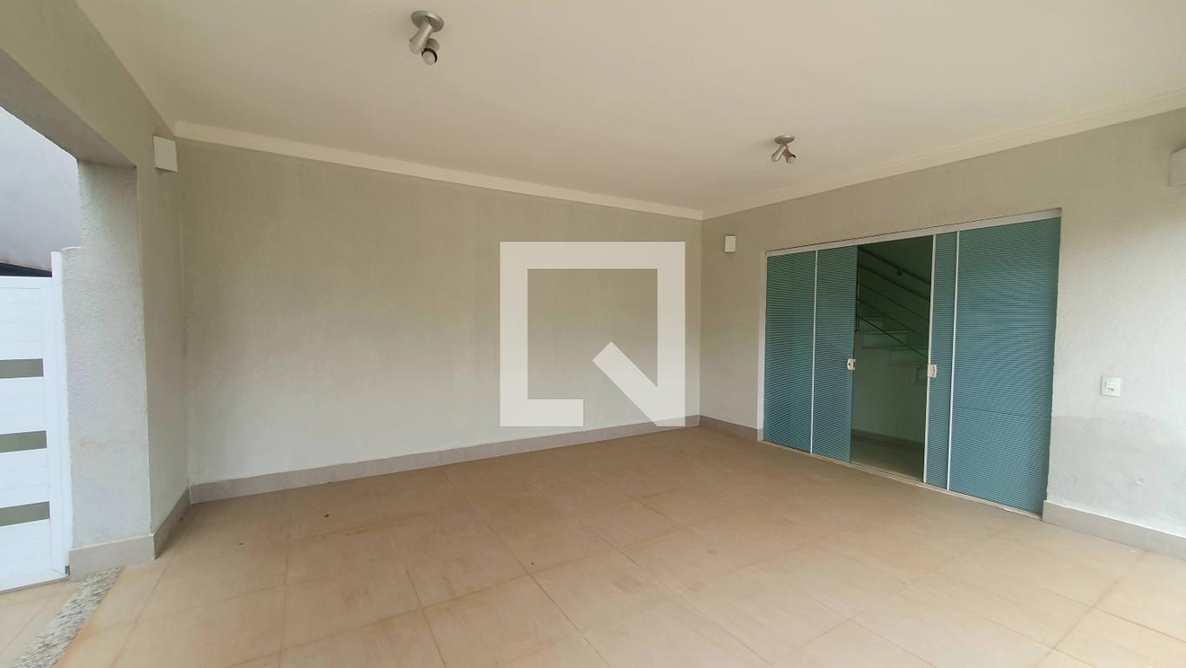 Área Externa - Reserva Real