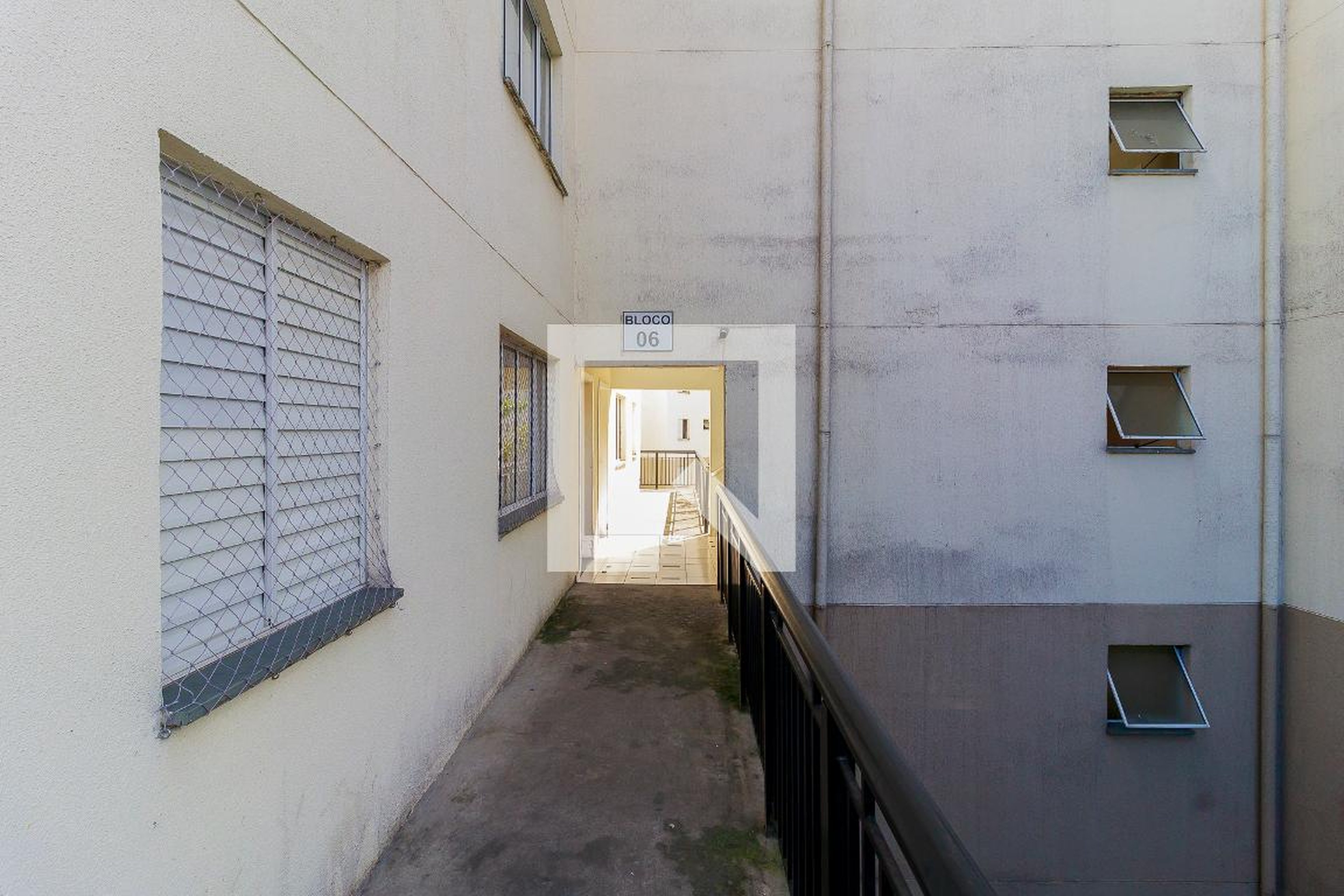 Fachada Condomínio em Rua Macedônio Fernandez, 130