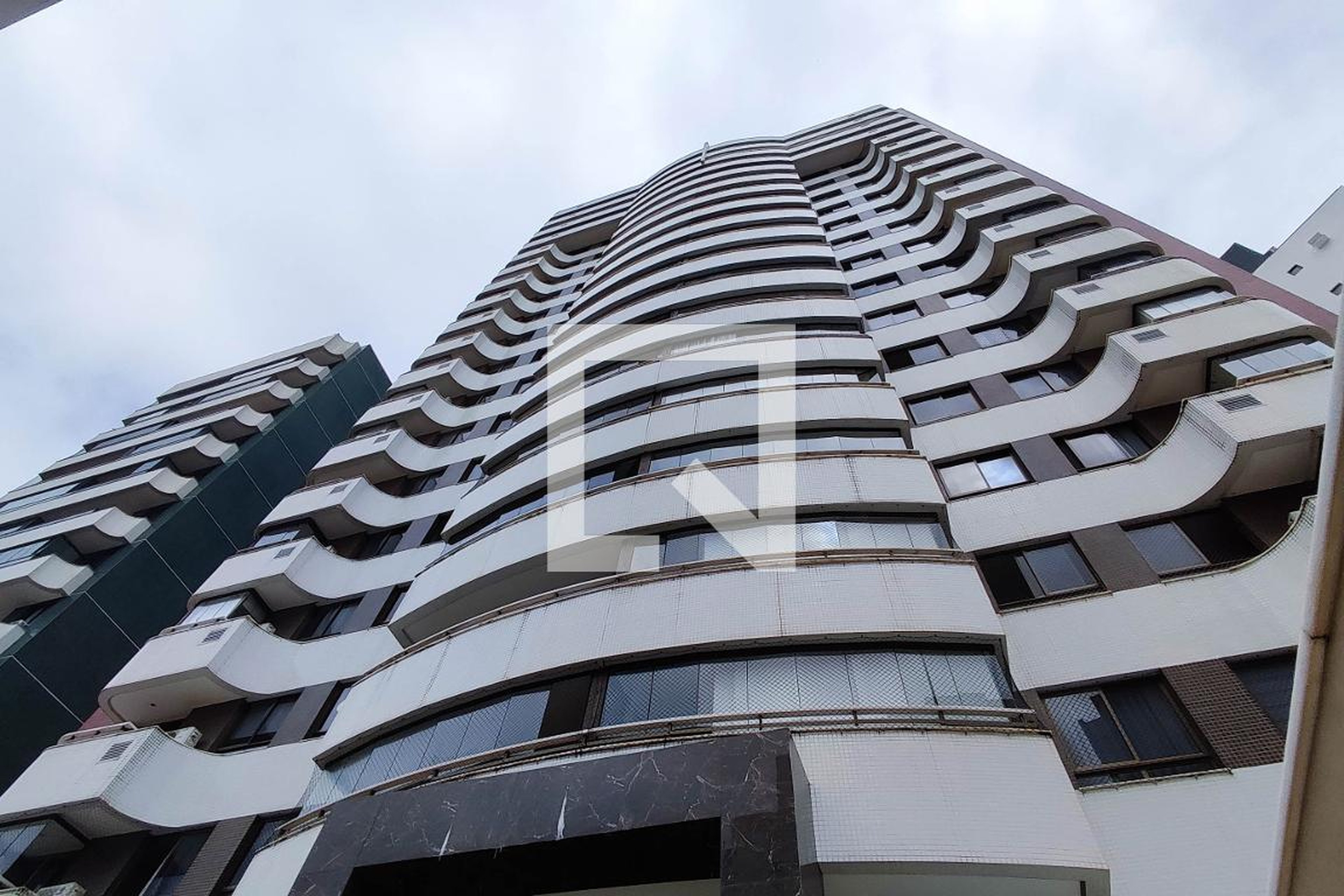 Fachada do Prédio Condomínio Mansão Paolo Pasolini