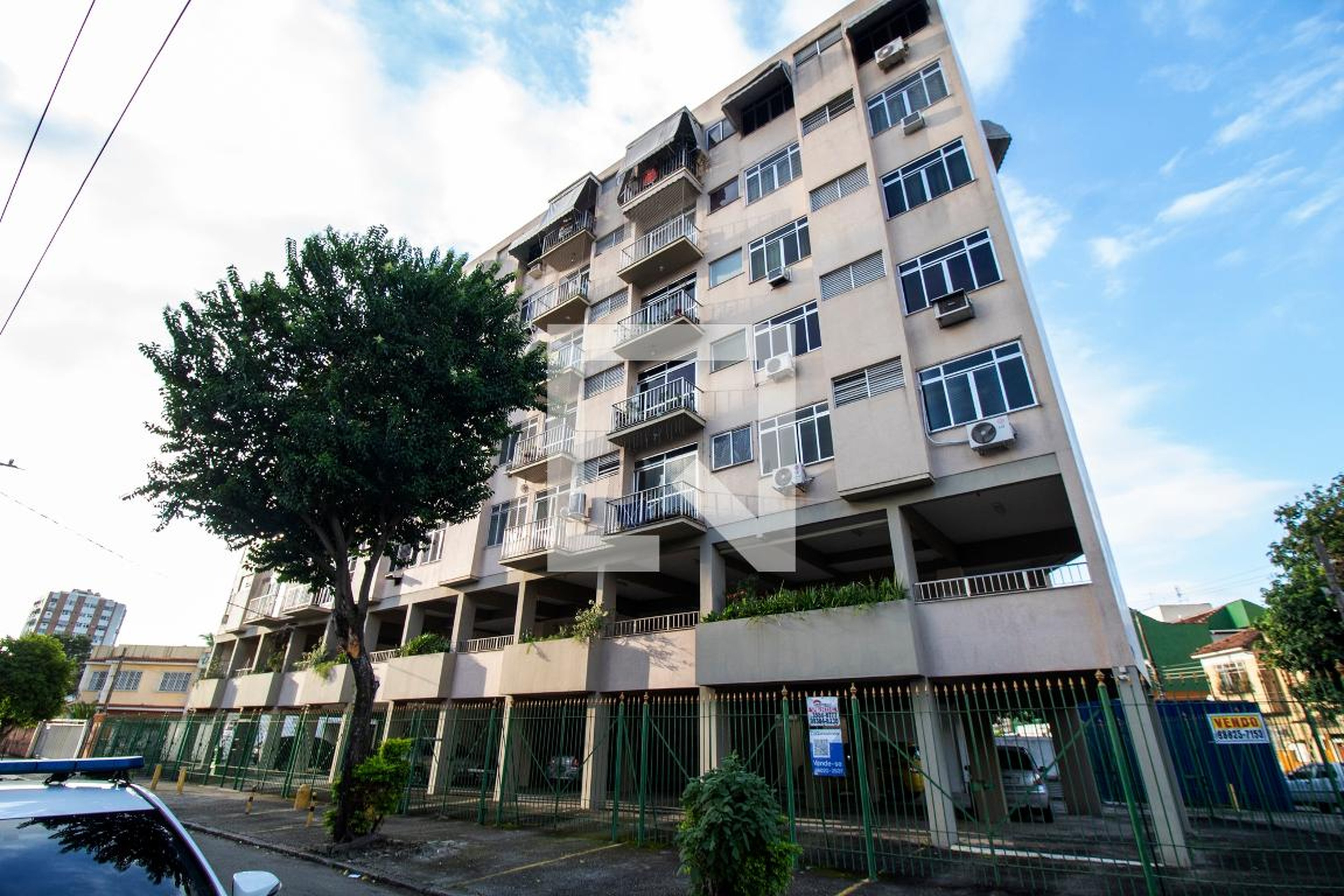Fachada do Prédio Condomínio D'Orleans