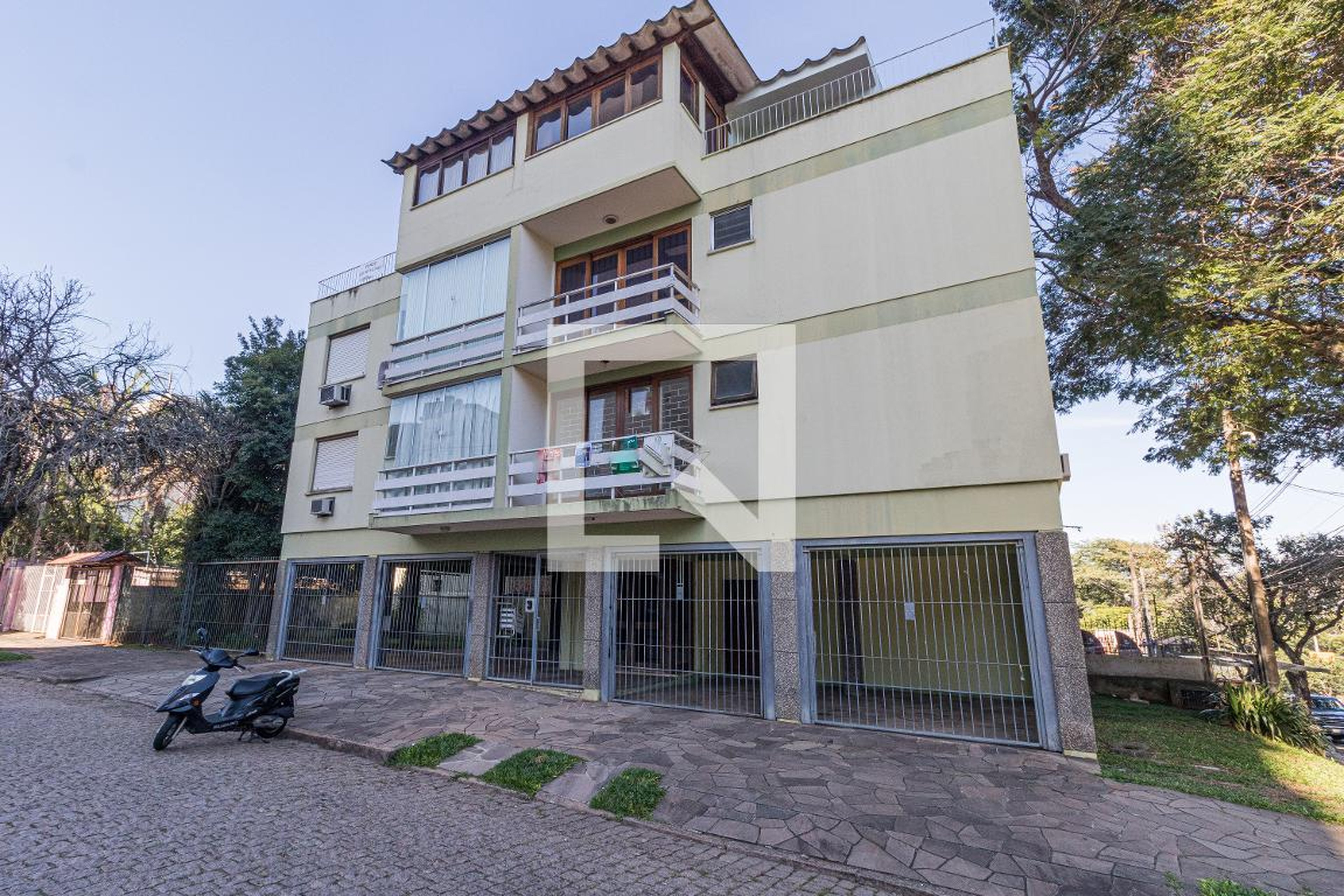 Fachada do Prédio Condomínio em Rua Palestina, 15