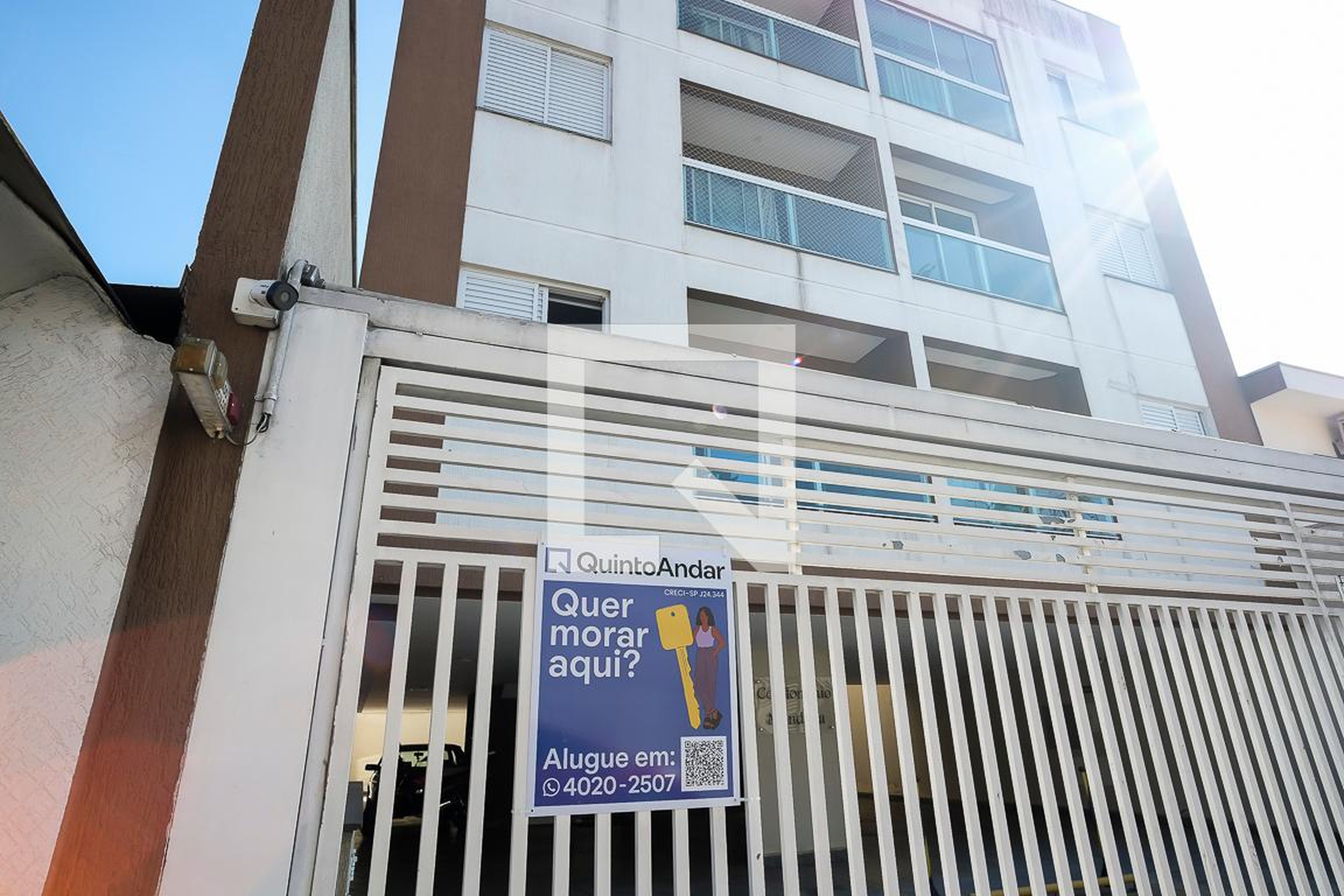 Fachada do Prédio Condomínio em Rua Paranapanema, 125