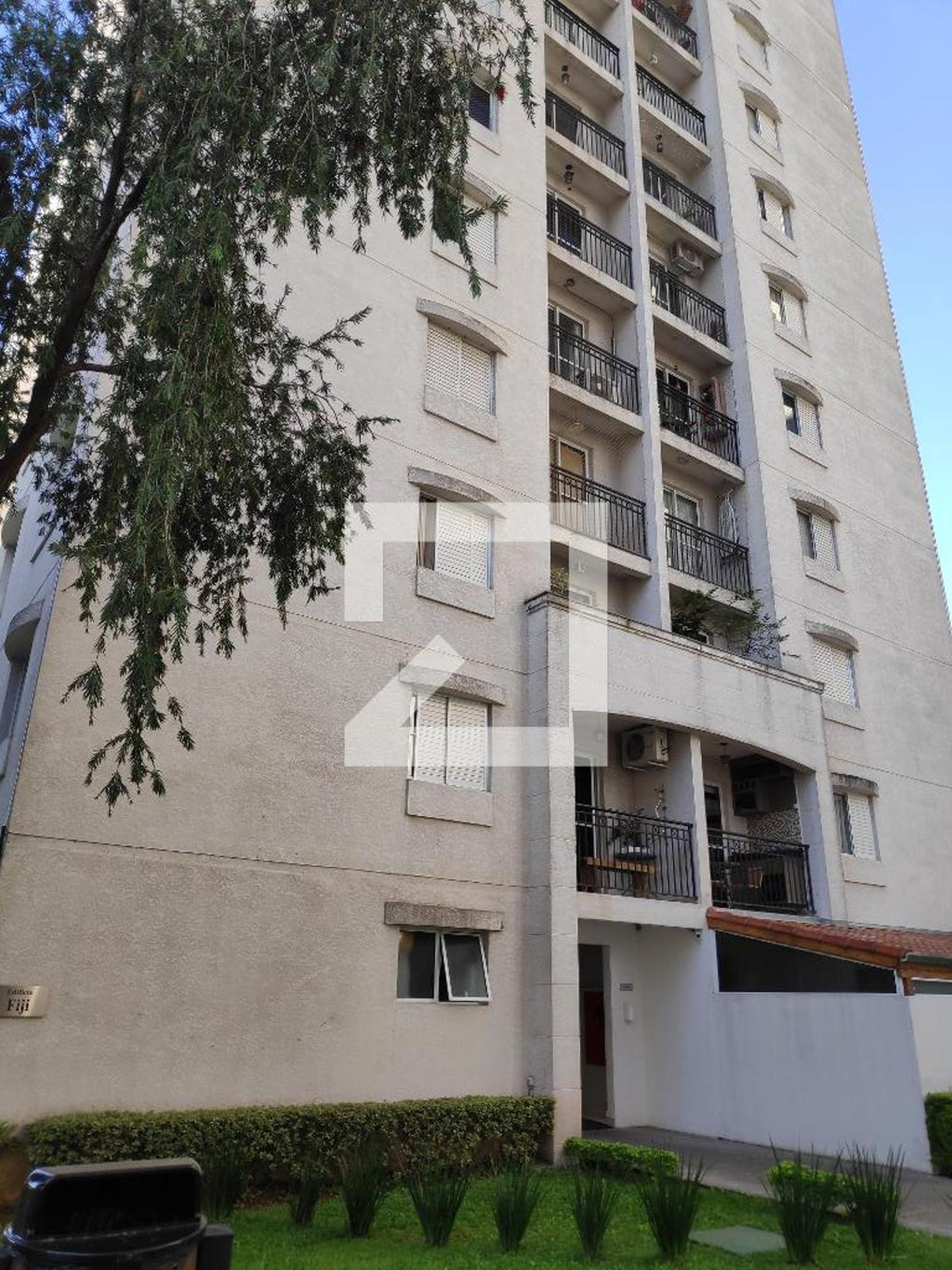 Fachada Condomínio em Avenida Raimundo Pereira de Magalhães, 1730