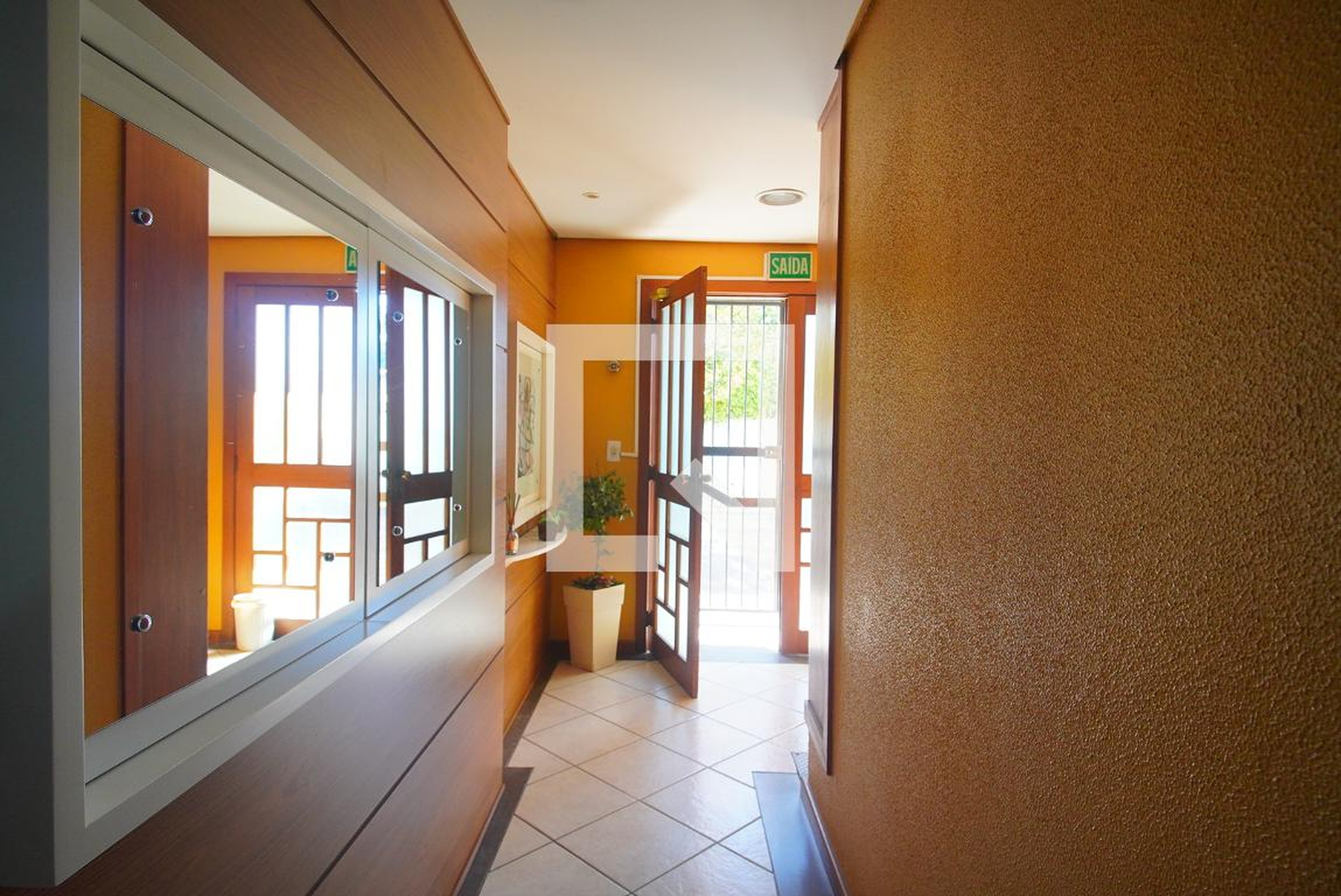 Hall de entrada - Edifício Residencial Mauricio