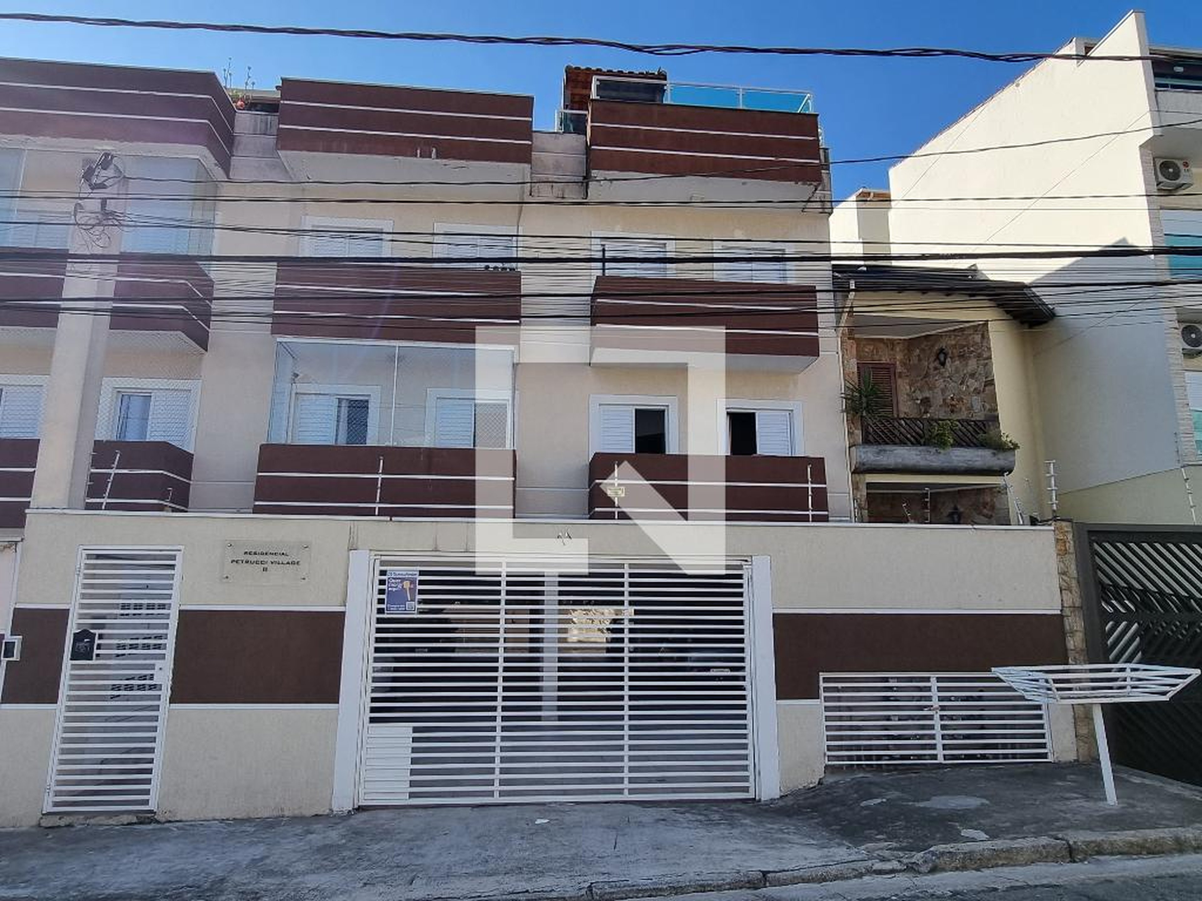 Fachada Residencial Pretucci Village