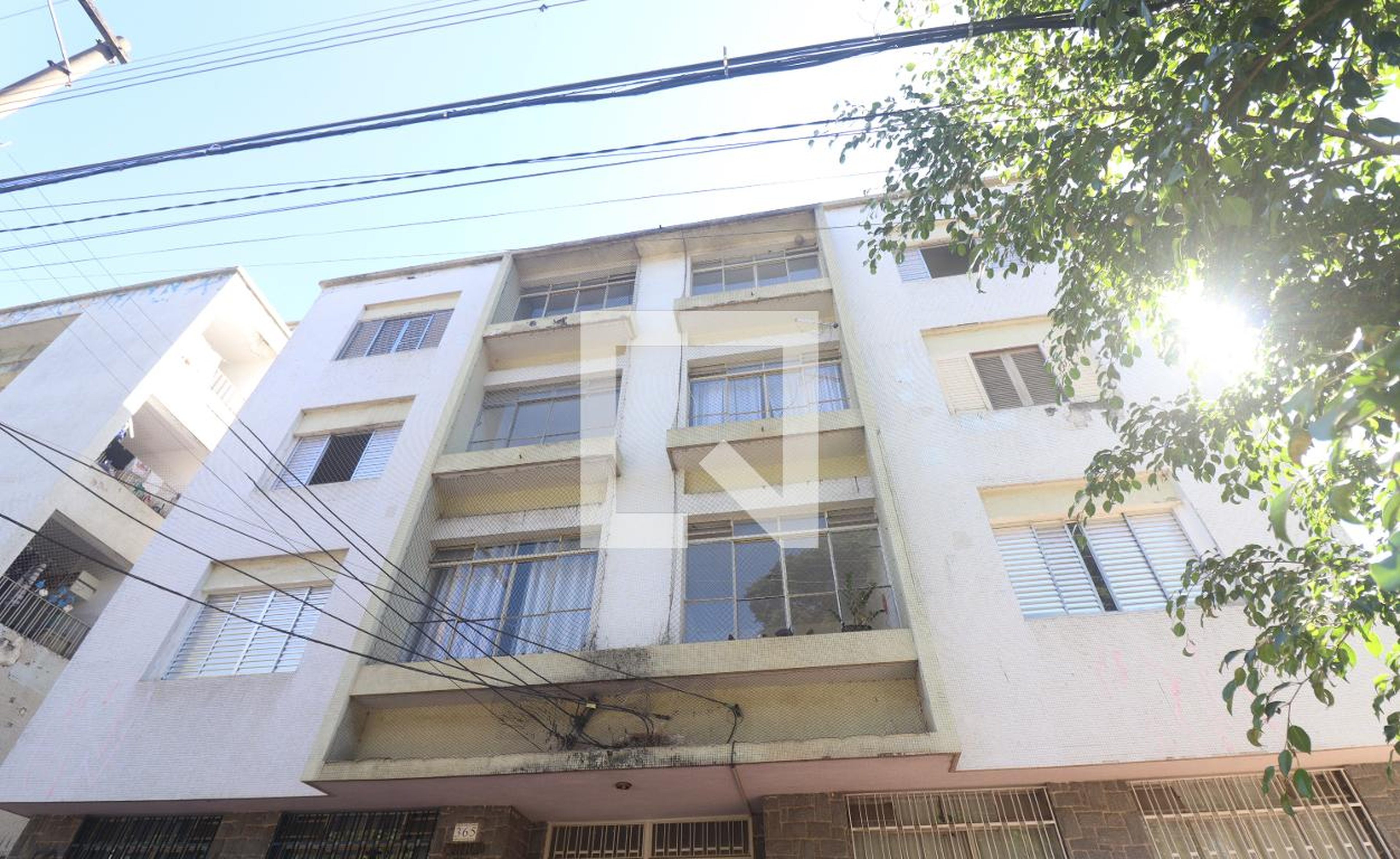 Fachada do prédio Condomínio em Avenida Monte Celeste, 365