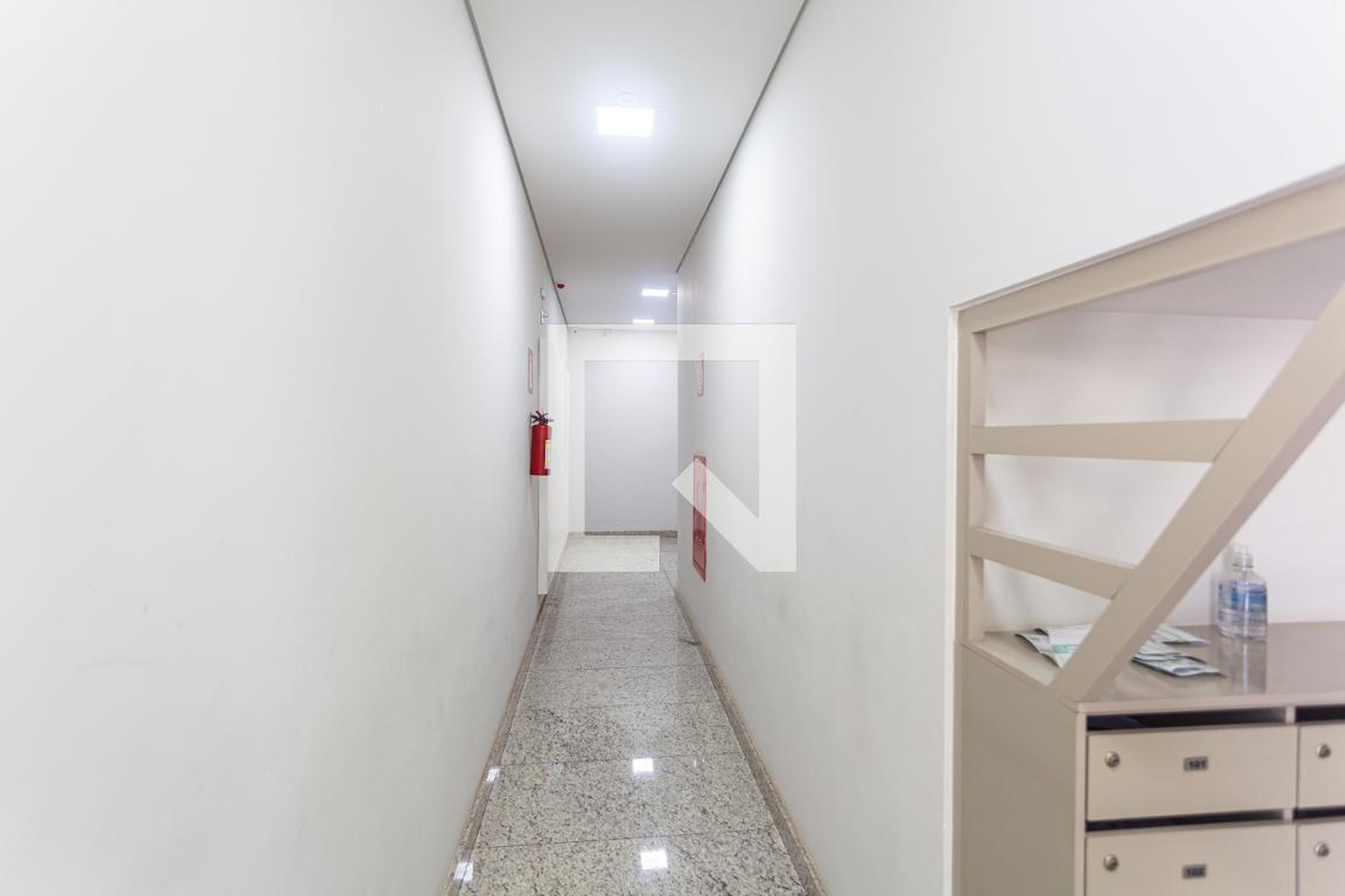 Hall de Entrada - ED. Waldir Chaves