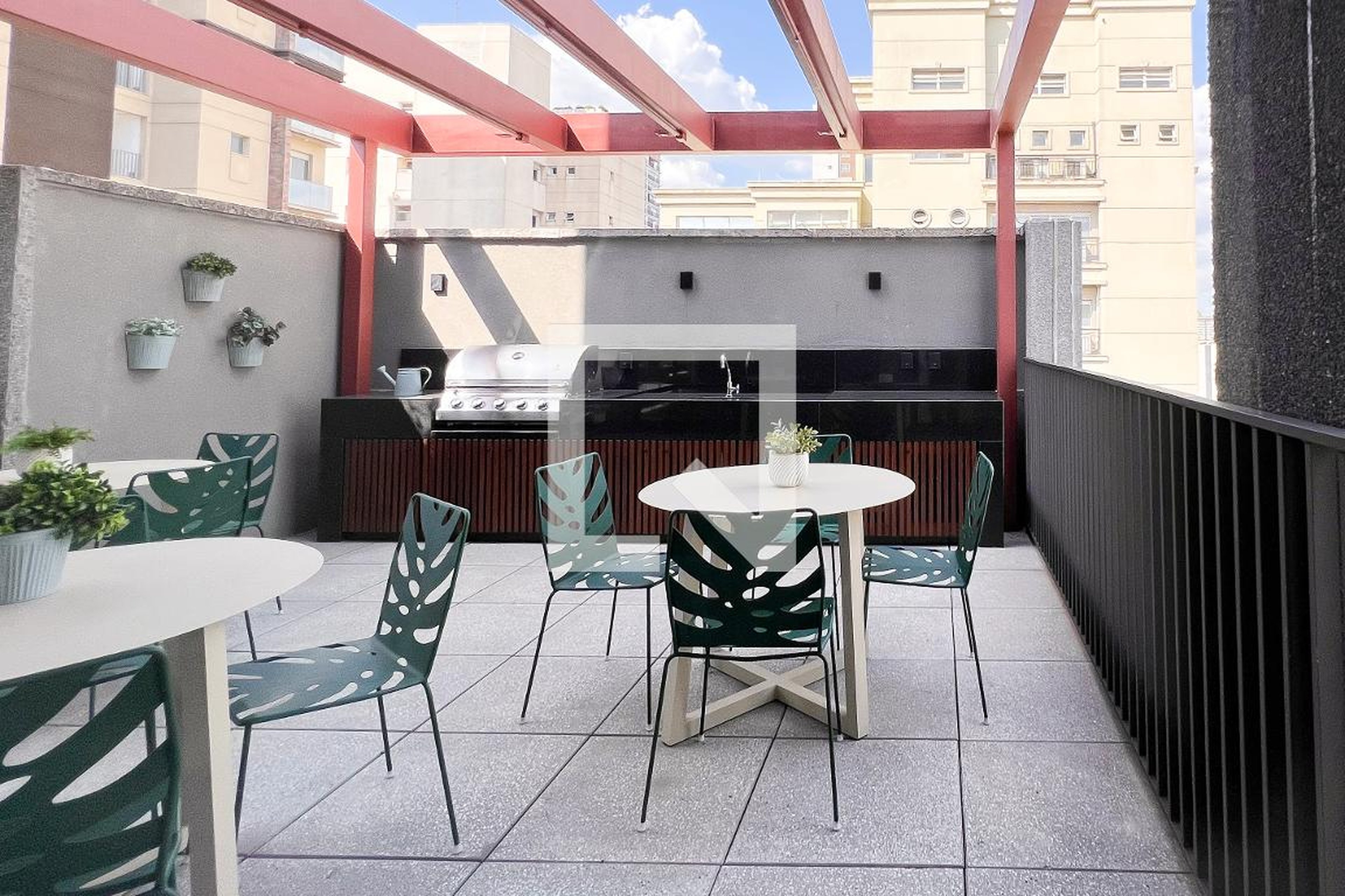 Churrasqueira - Urbic Sabiá